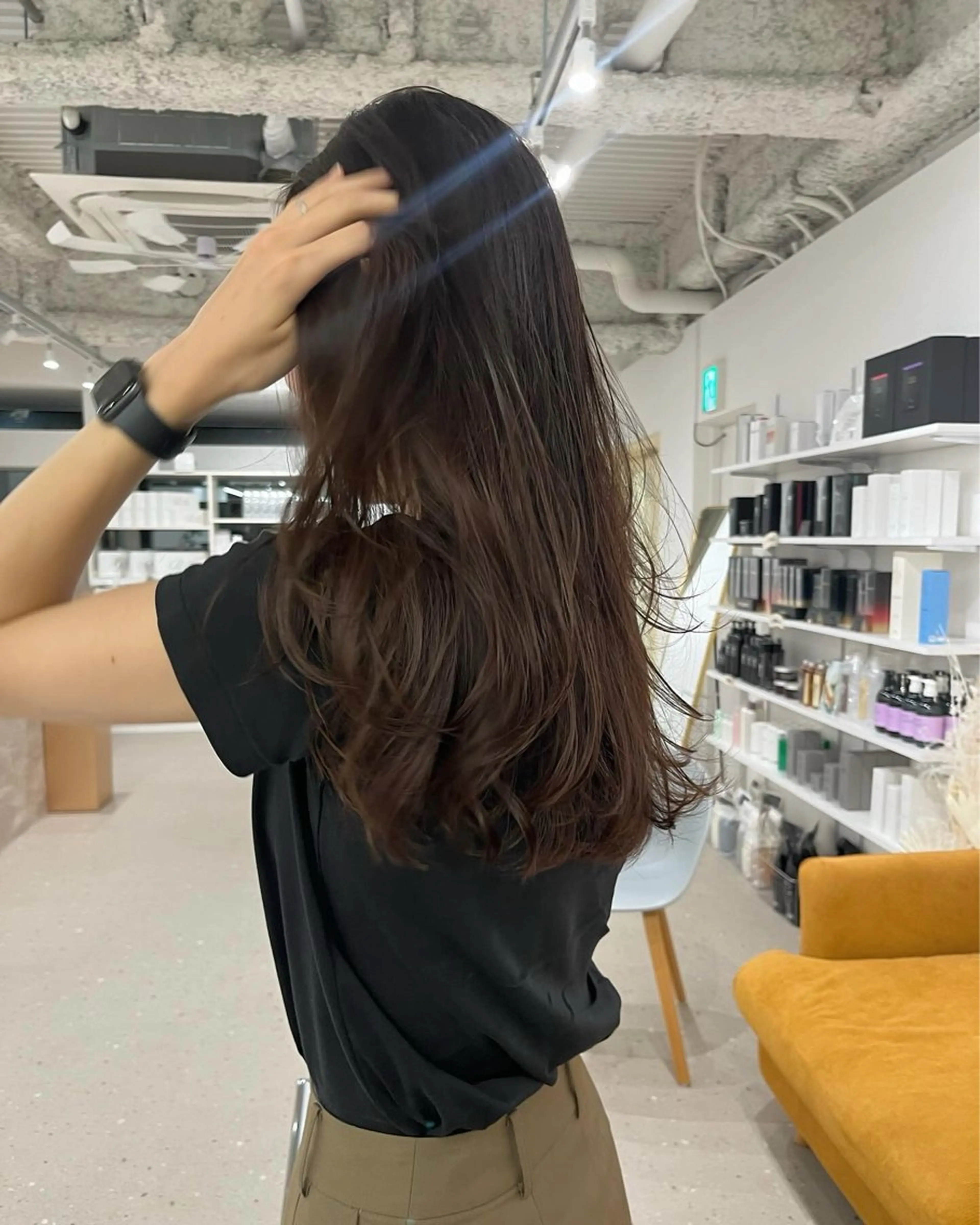 ロング 箱崎 凪沙のヘアスタイル