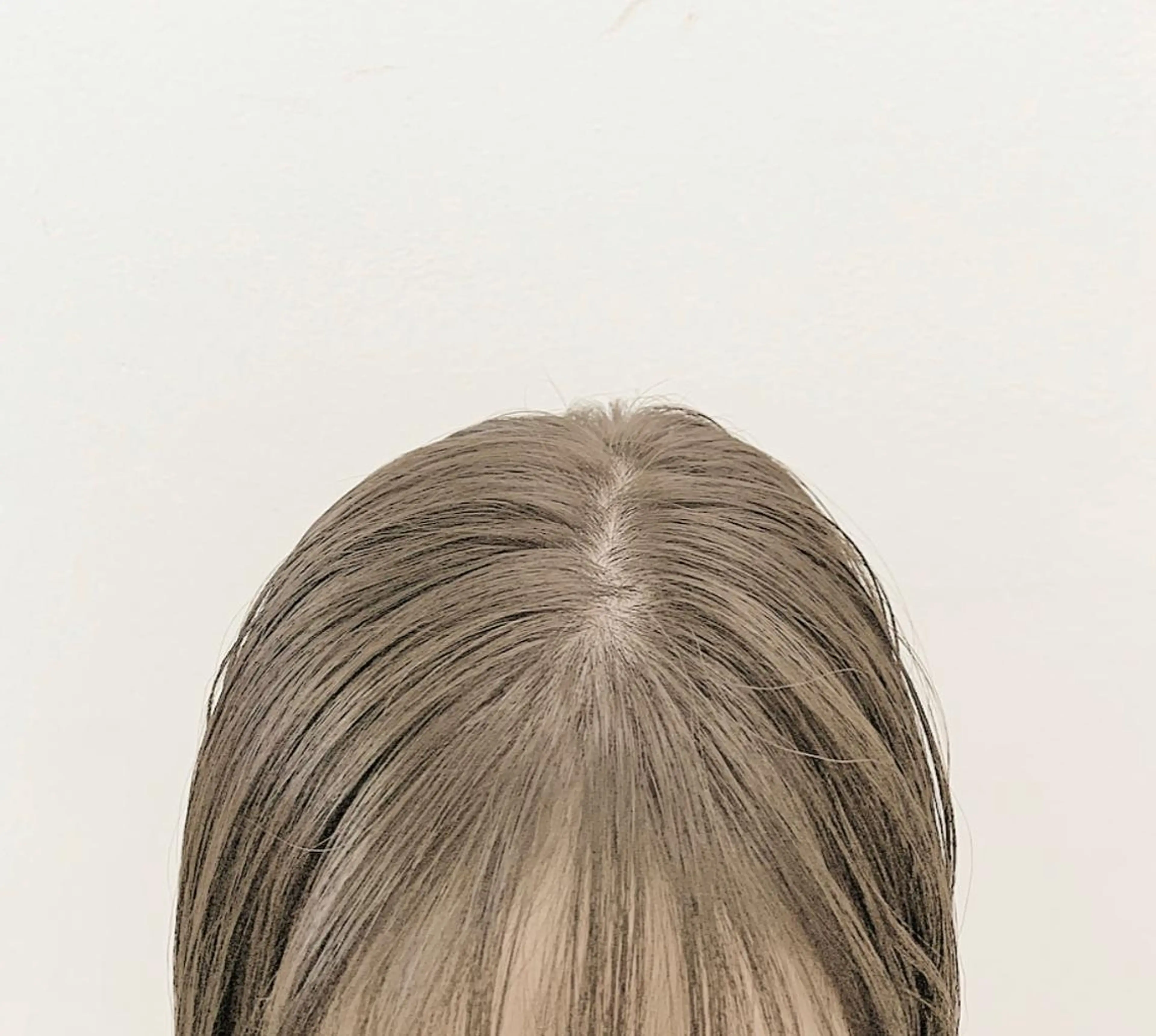 ショート カラー ベージュカラー ブリーチ ミルクティーベージュ ブリーチなしカラー ブリーチソムリエ認定 梅田茶屋町Eir辻のヘアスタイル