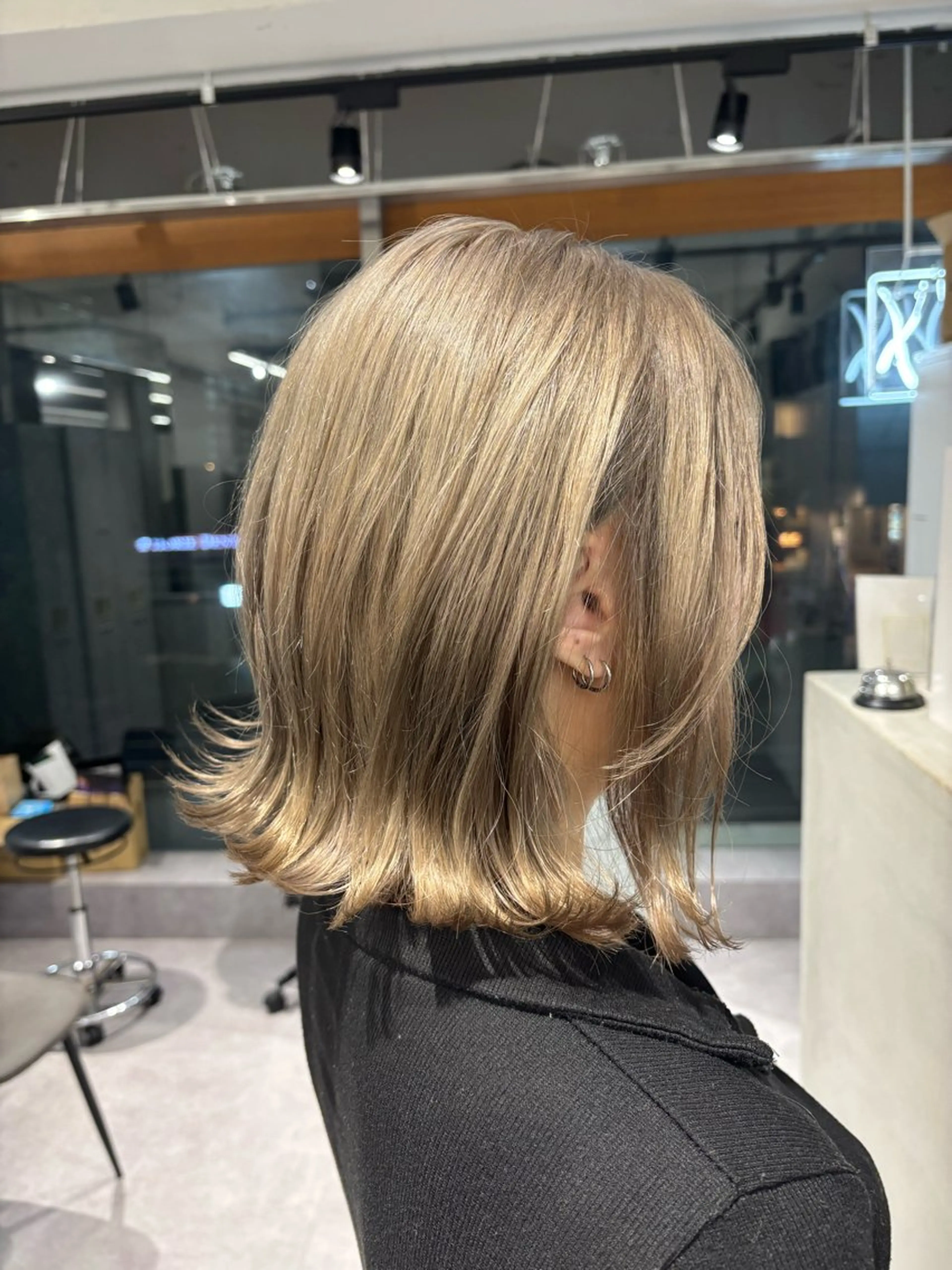 ショート カラー ベージュカラー 透明感カラー カット ヘアカラー ハイトーン/デザイン 💎Shoseiのヘアスタイル