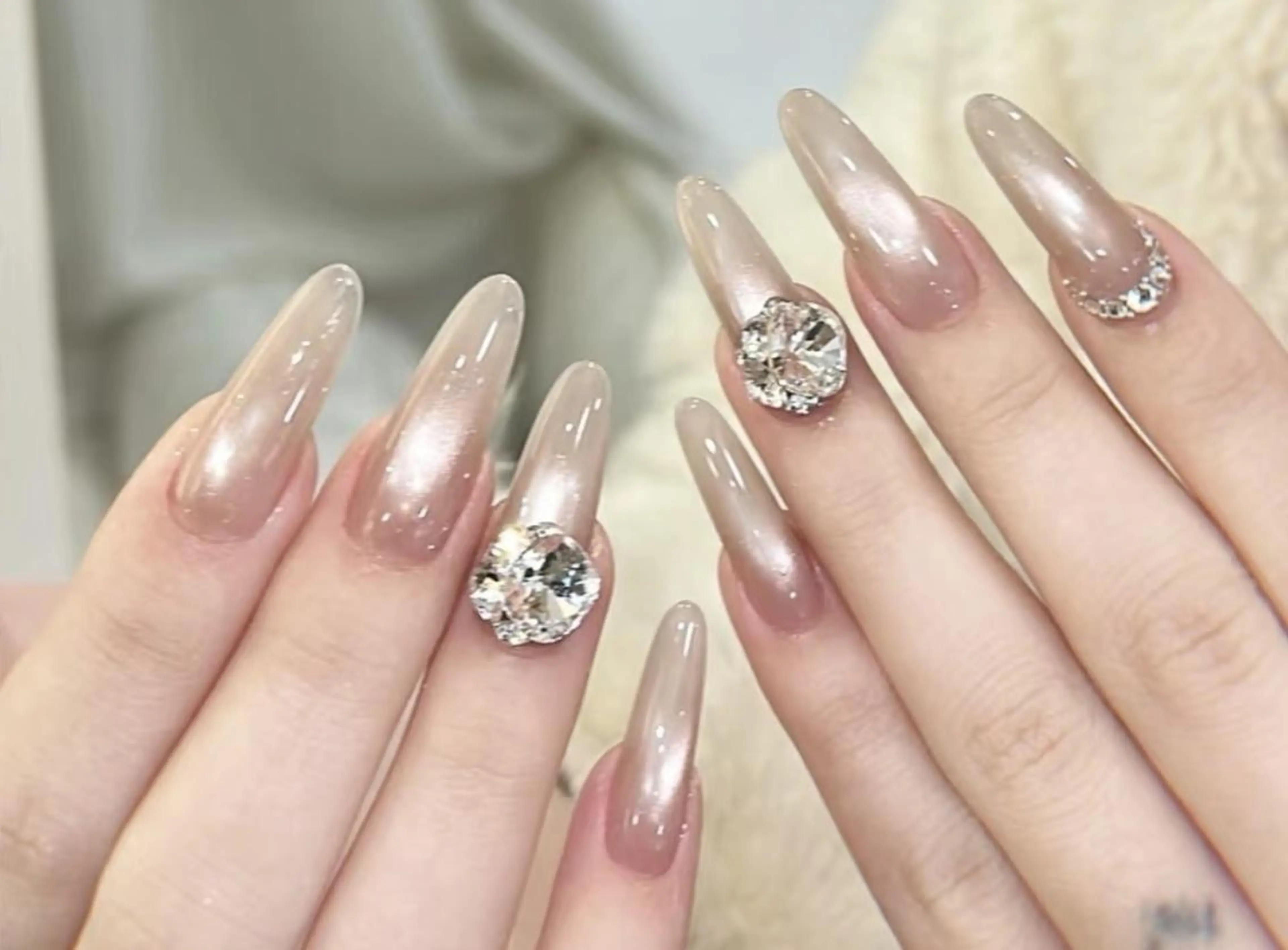 ネイル ハンドネイル ハンドケア MoonNail SALONのネイルデザイン