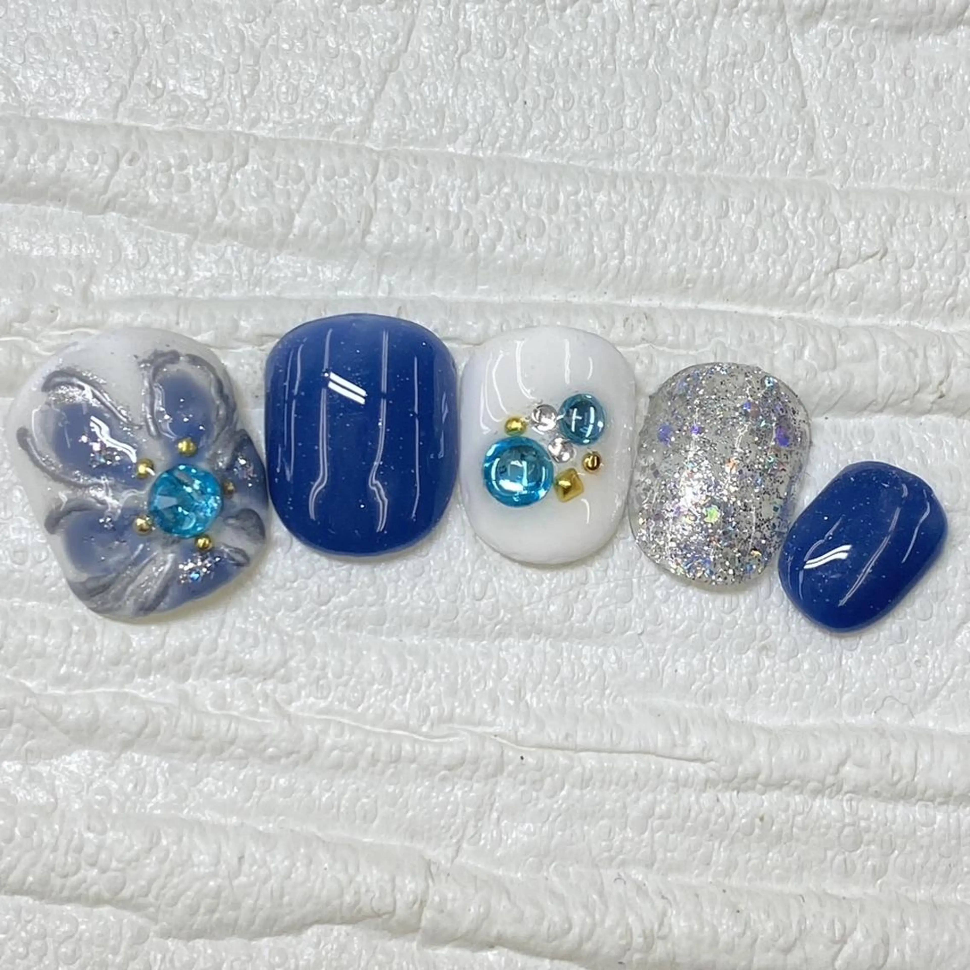 ネイル Nail salon Honey Beeのネイルデザイン