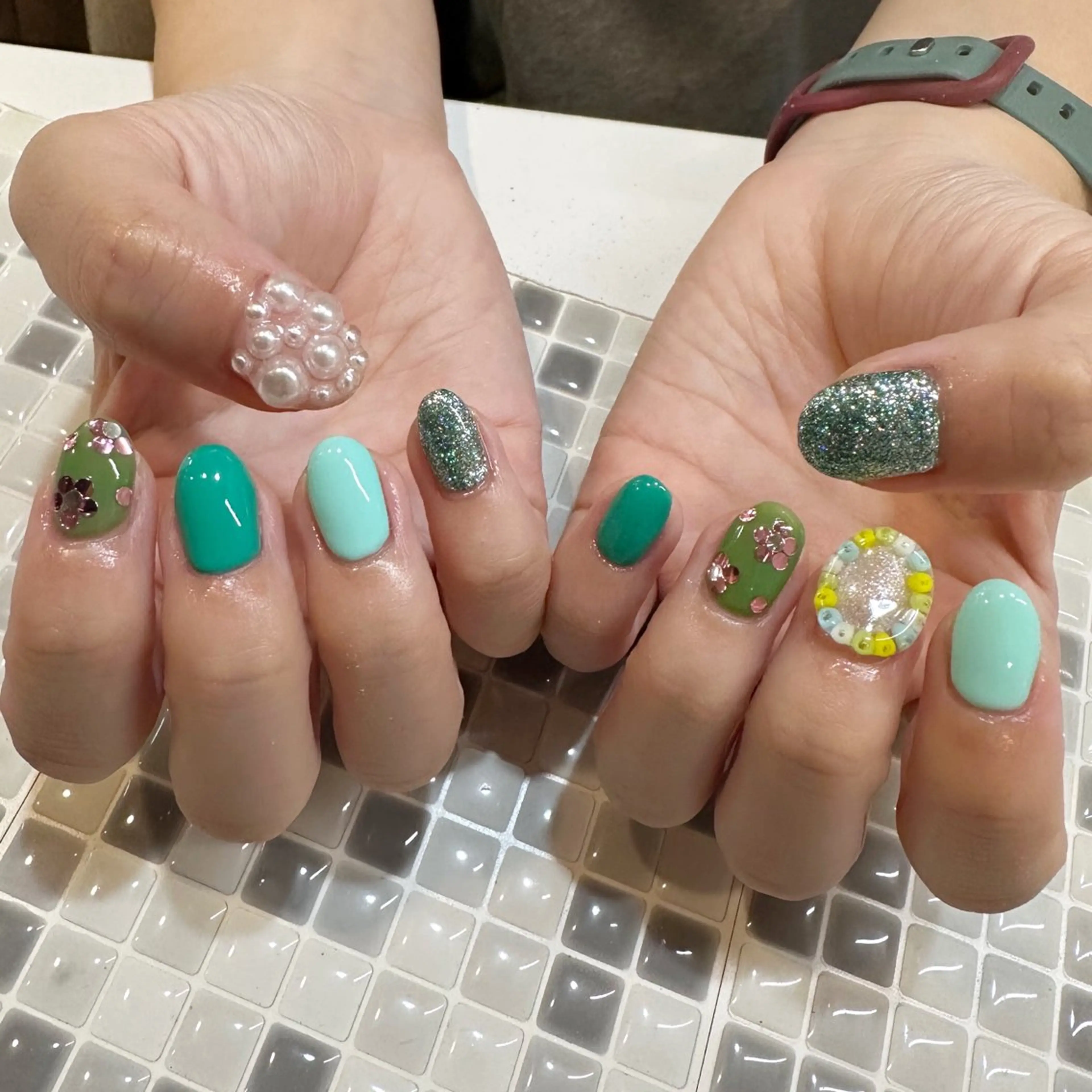 ネイル nailist yuiのネイルデザイン