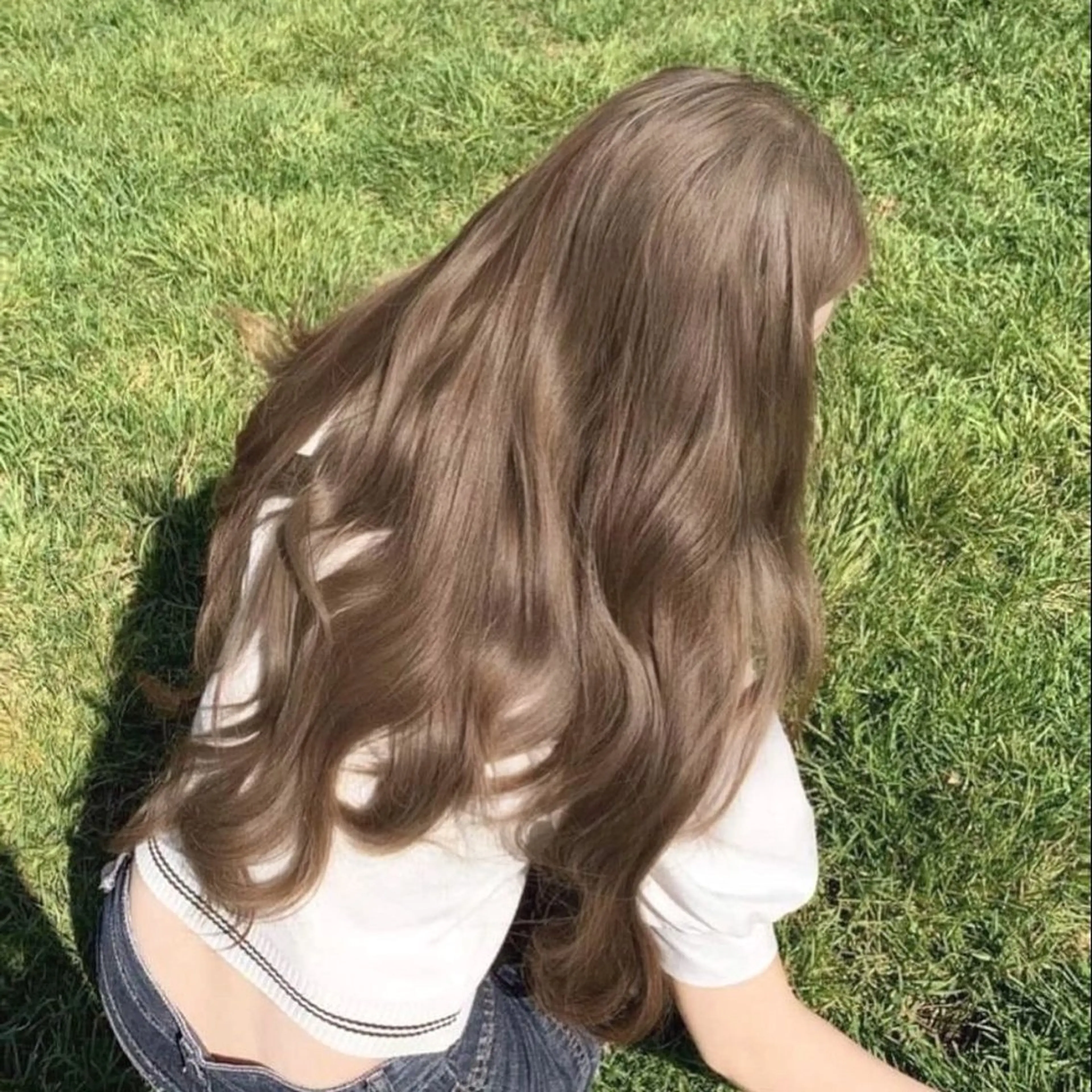 セミロング カラー ヘアアレンジ ベージュカラー ブリーチ ブラウンカラー 透明感カラー ダブルカラー 赤み消し🫧韓国ヘア 🫧藤岡誠也のヘアスタイル