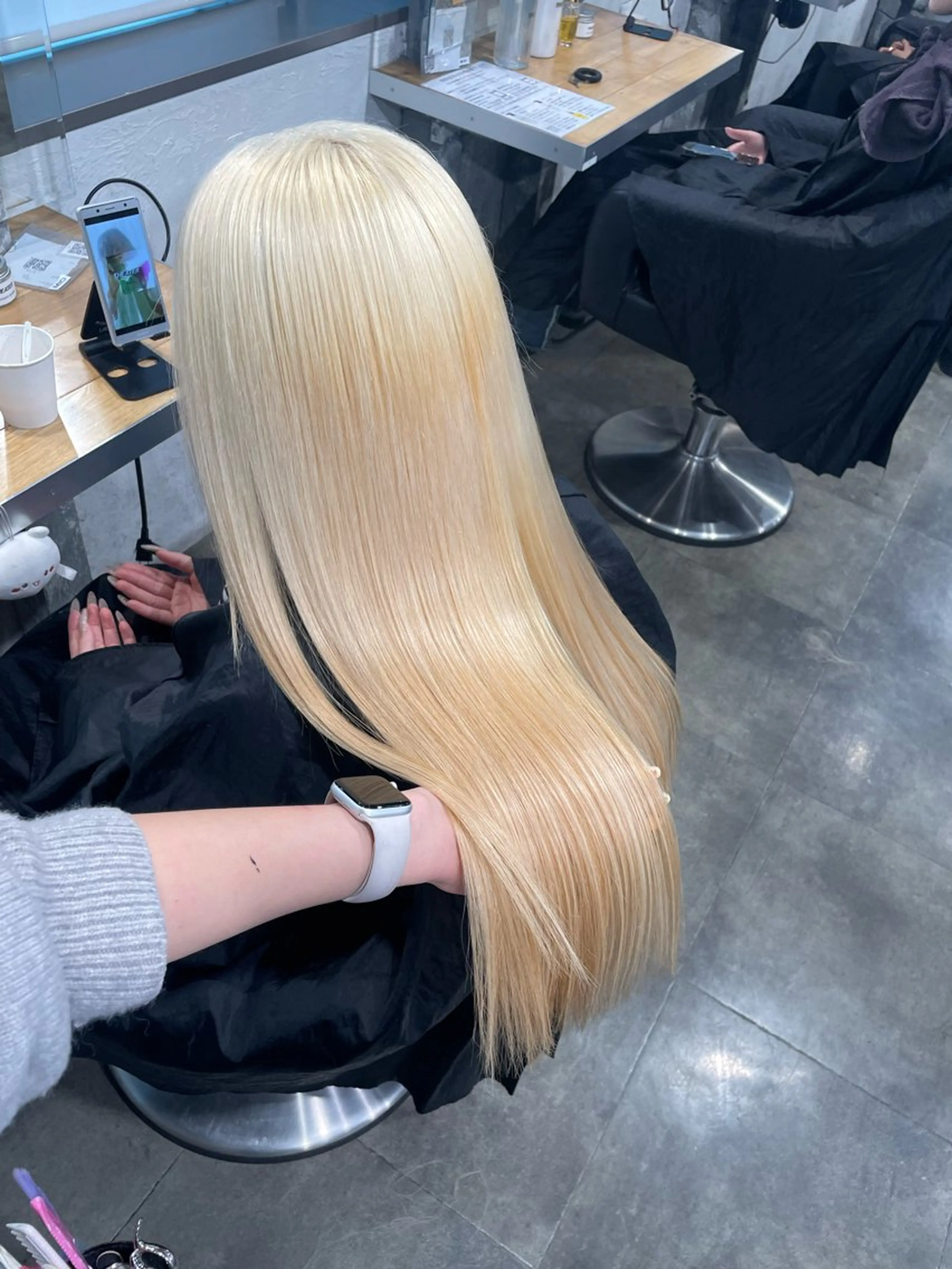 ロング カラー ヘアカラー トリートメント ハイトーン 横浜💞ミオのヘアスタイル