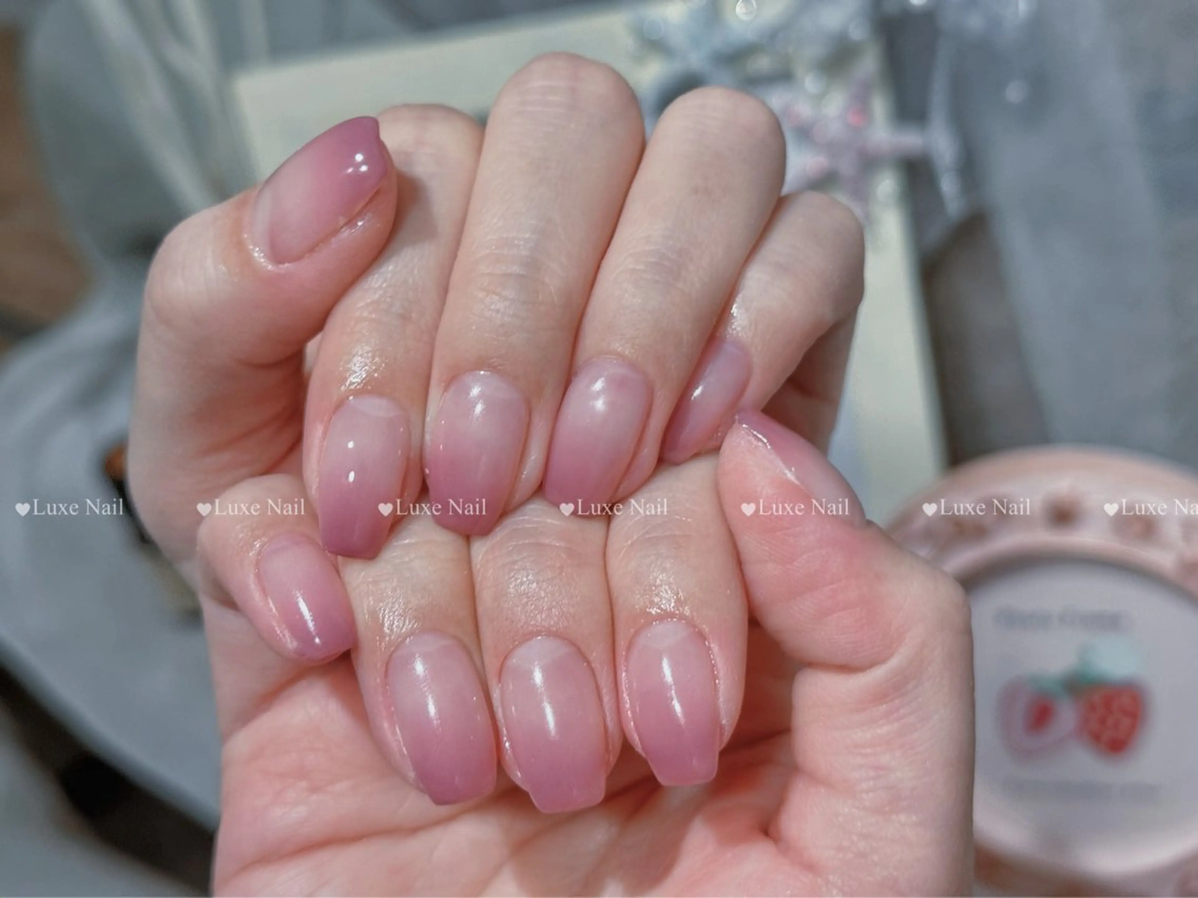 ネイル ハンドネイル ハンドケア Luxe Nail Salonのネイルデザイン