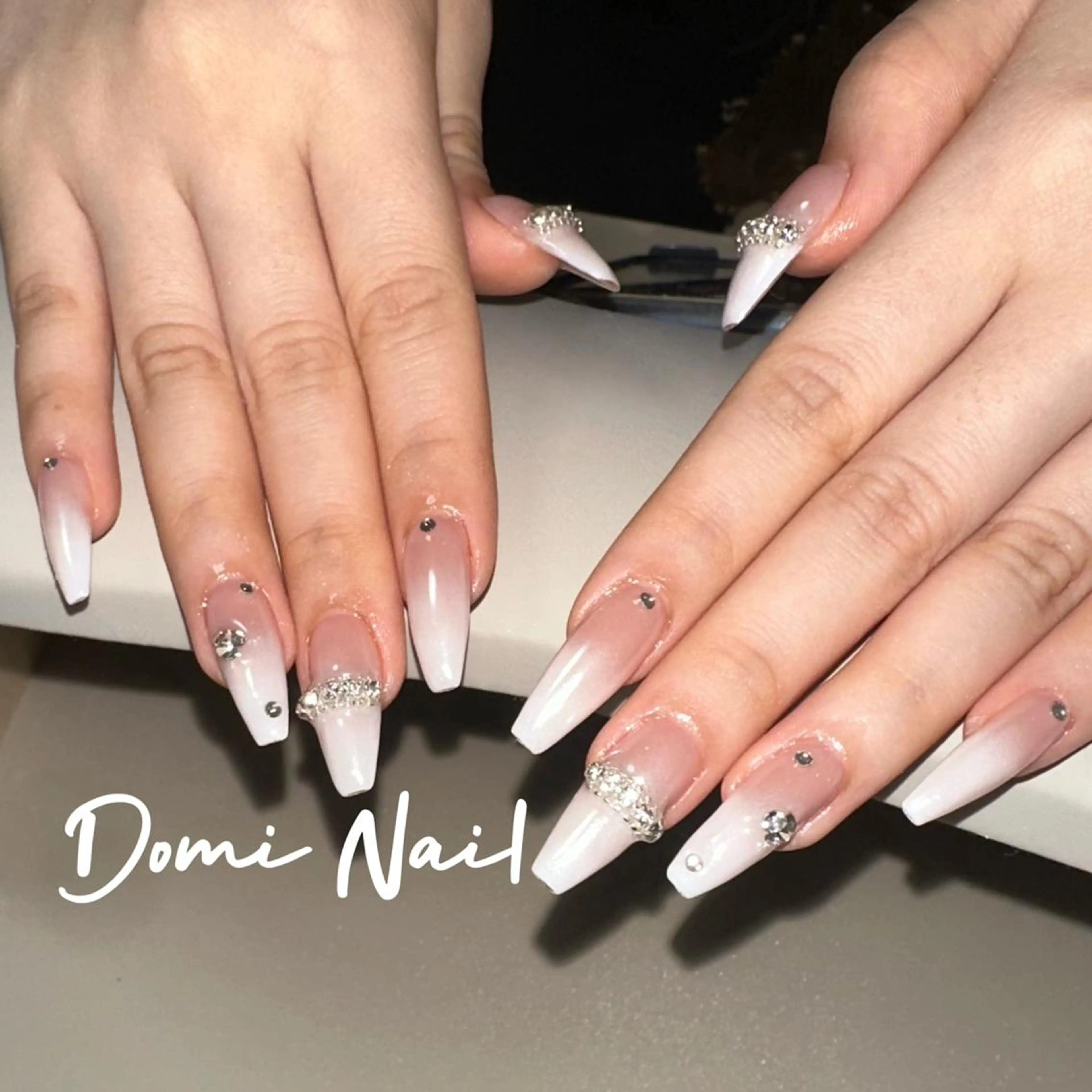 ネイル 持ち込み ネイルチップ ハンドネイル 渋谷 Domi Nailのネイルデザイン