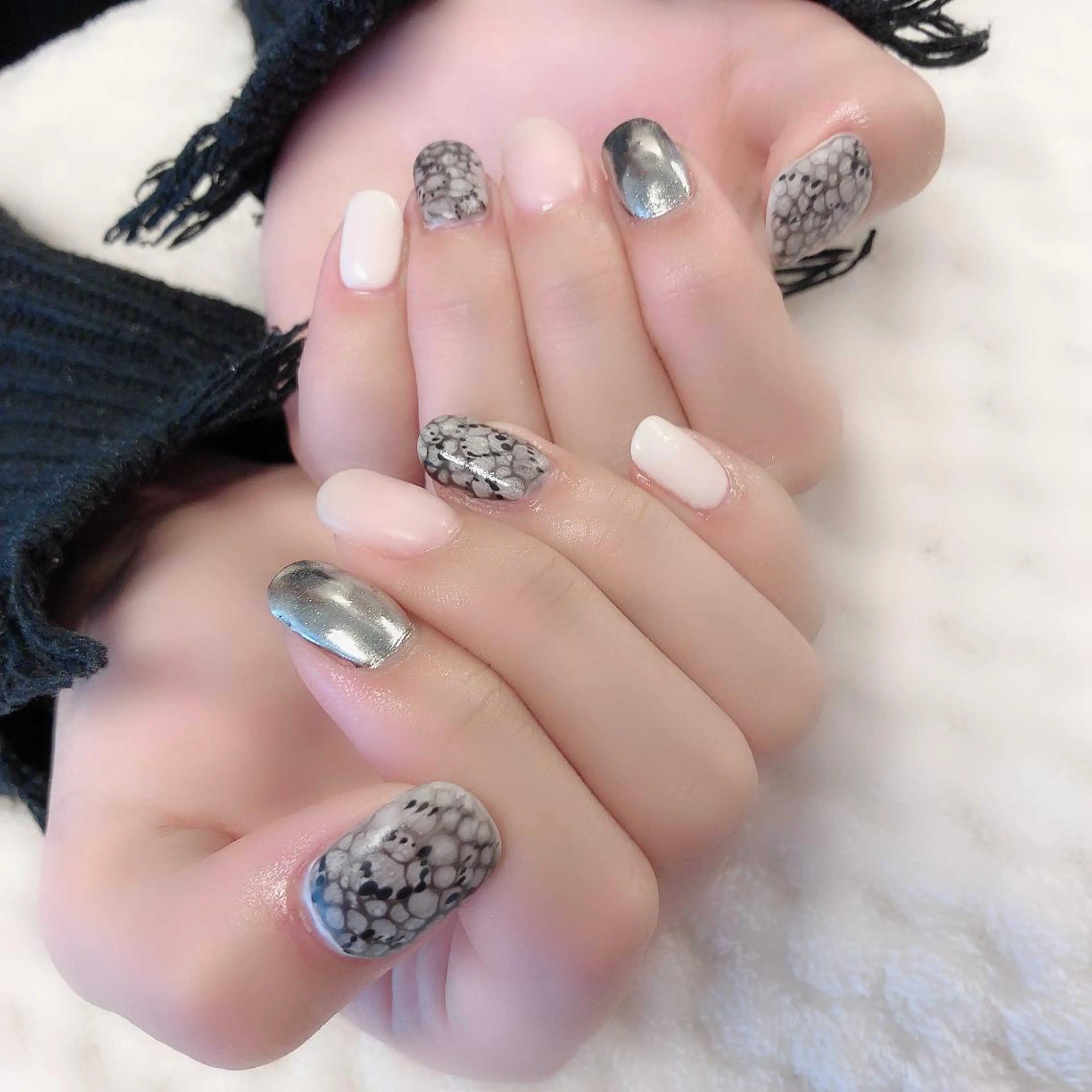 ネイル マットネイル ミラーネイル ono megumiのネイルデザイン