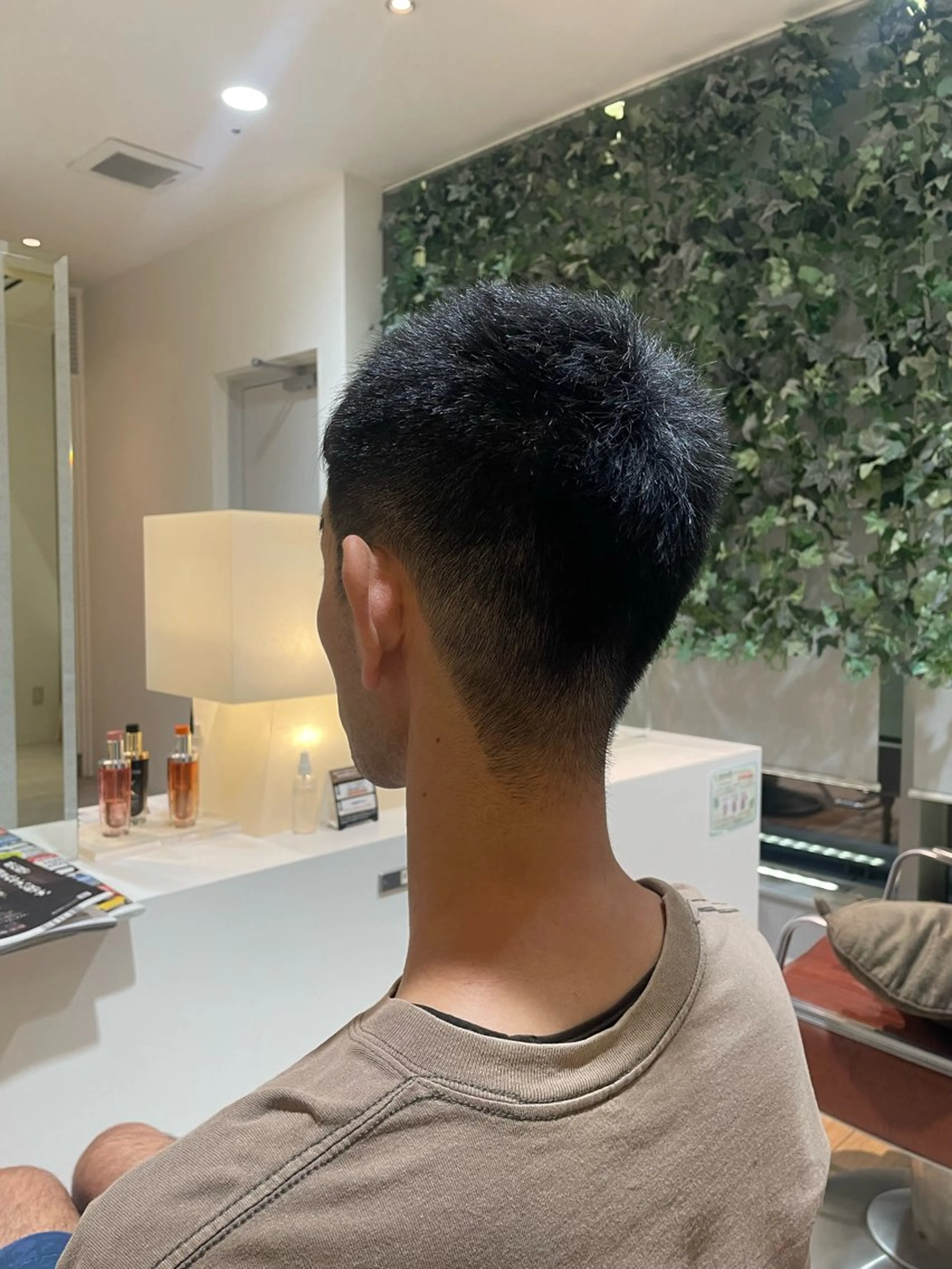 メンズ カット 平 真亜里のヘアスタイル