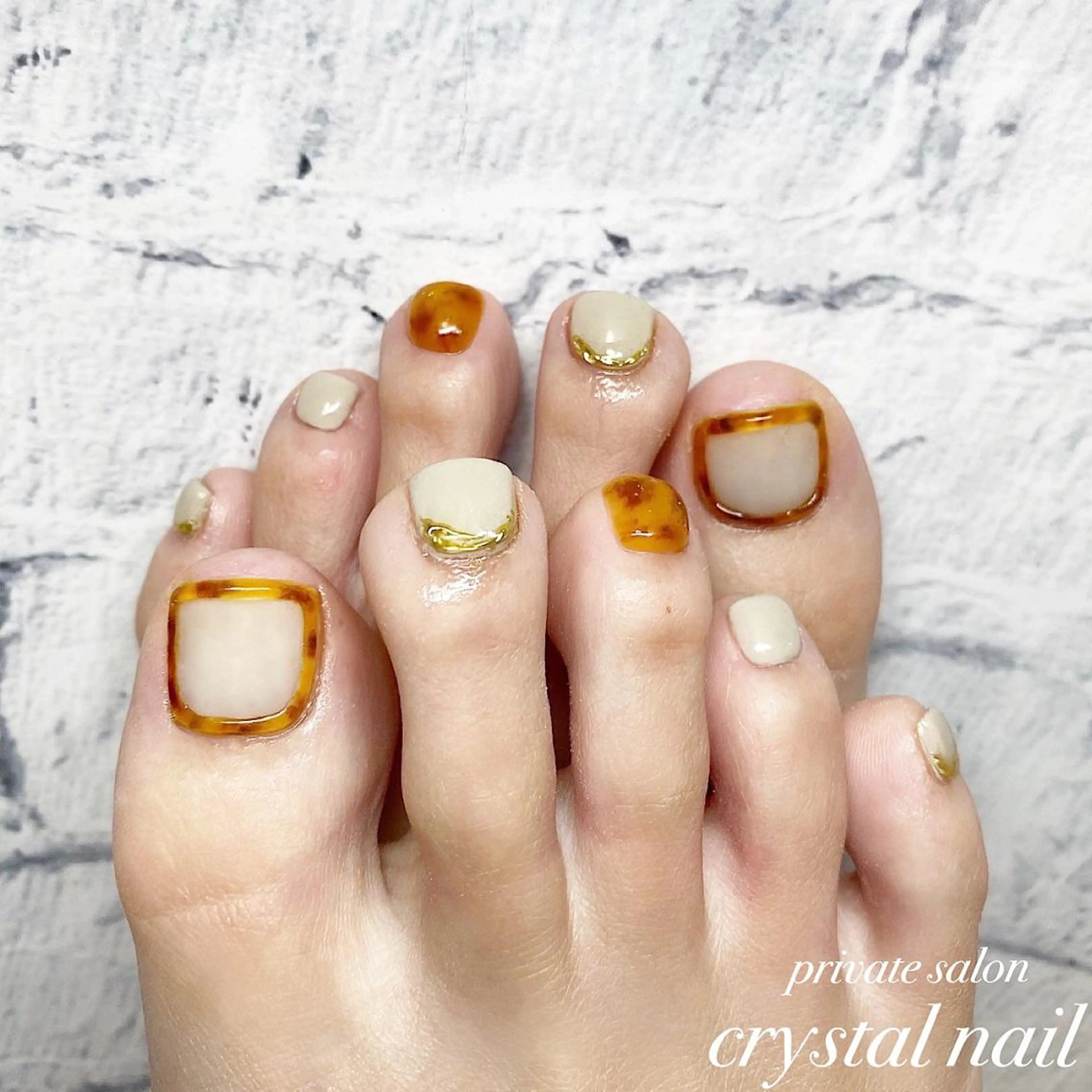 ネイル べっ甲ネイル フットネイル Crystal Nailのネイルデザイン