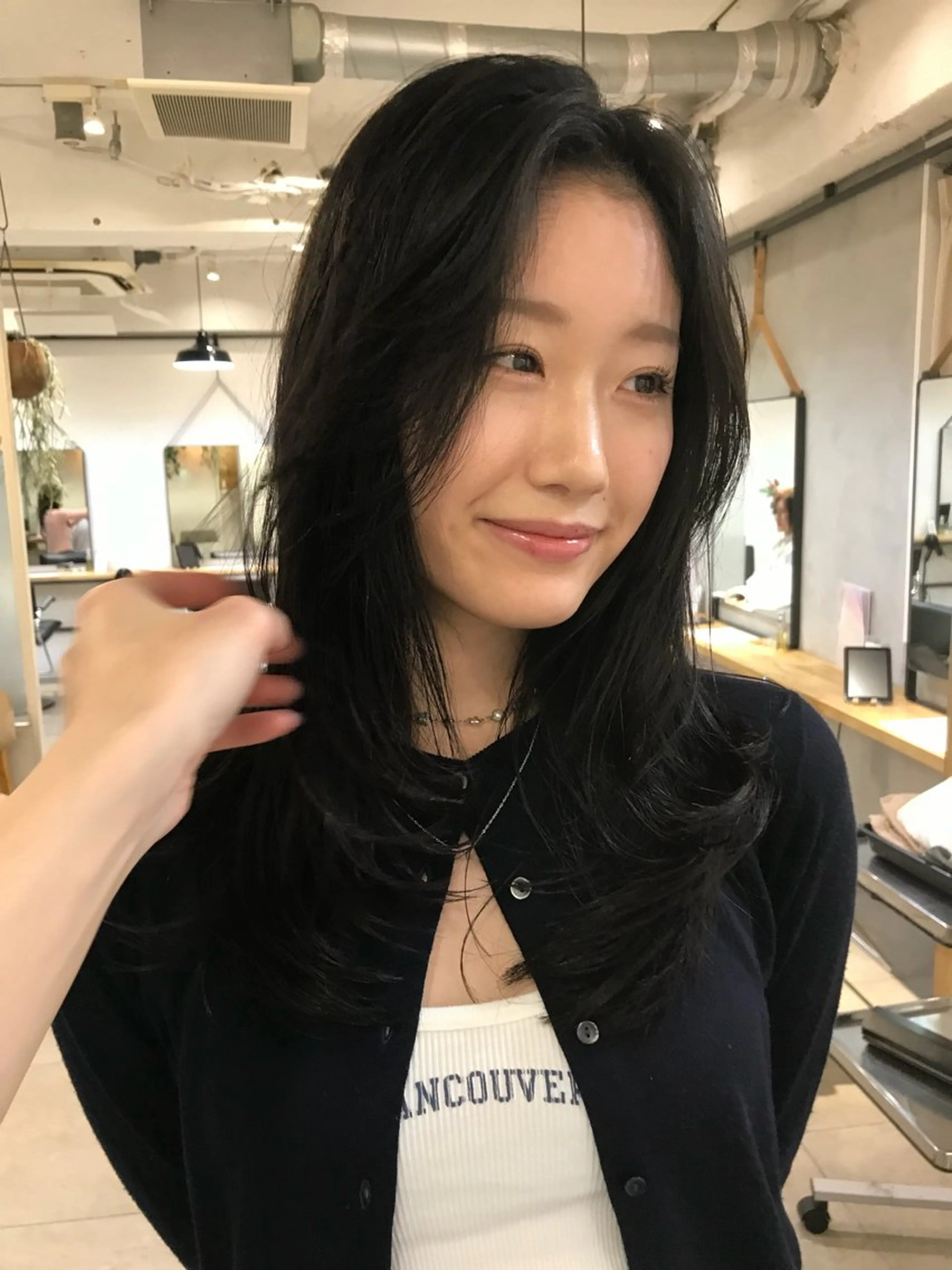 ミディアム カラー ヘアカラー トリートメント 赤み消しカラー/ ナチュラル/トモキのヘアスタイル