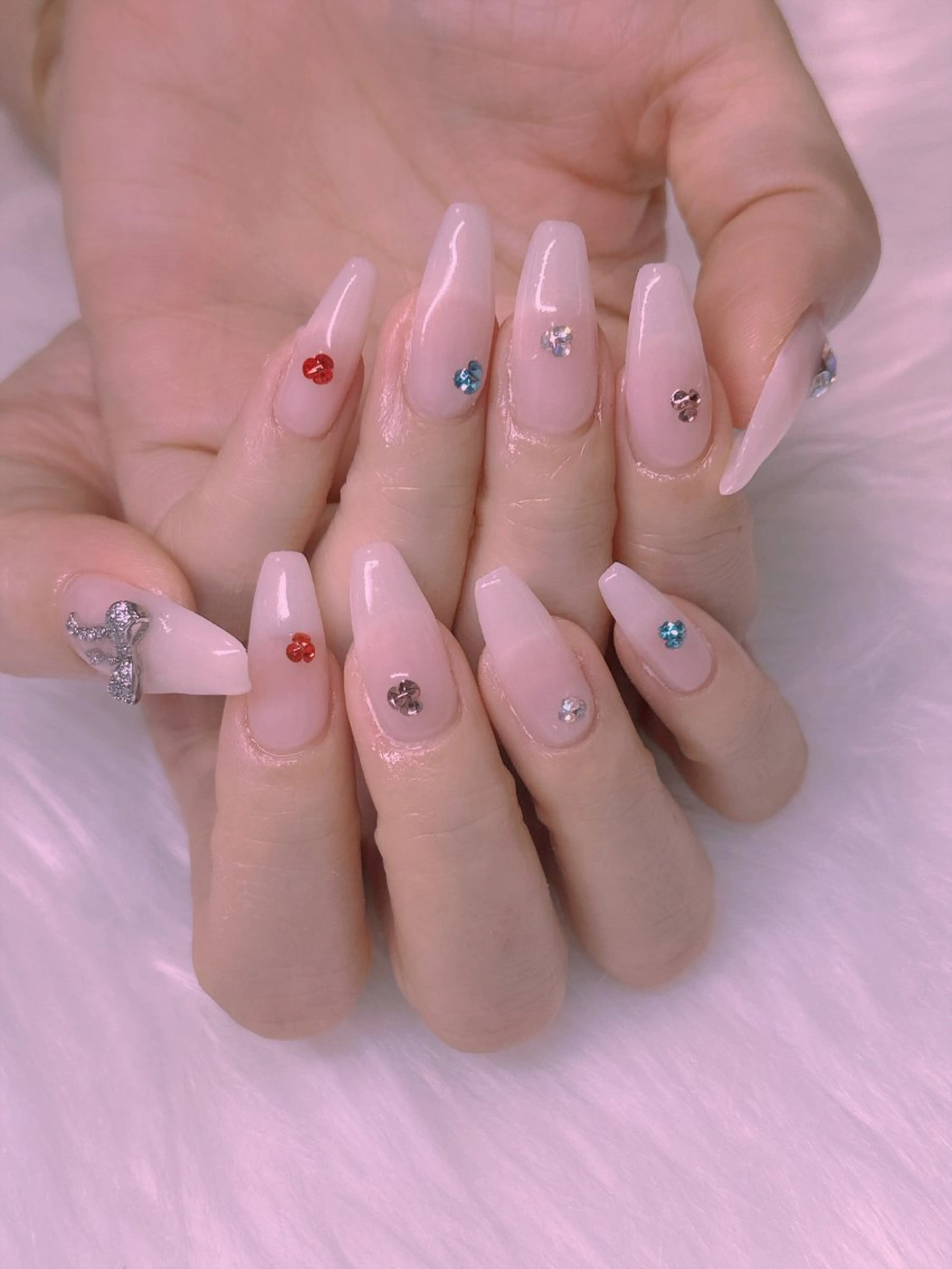 ネイル エムズ エムズのマツエク・マツパデザイン