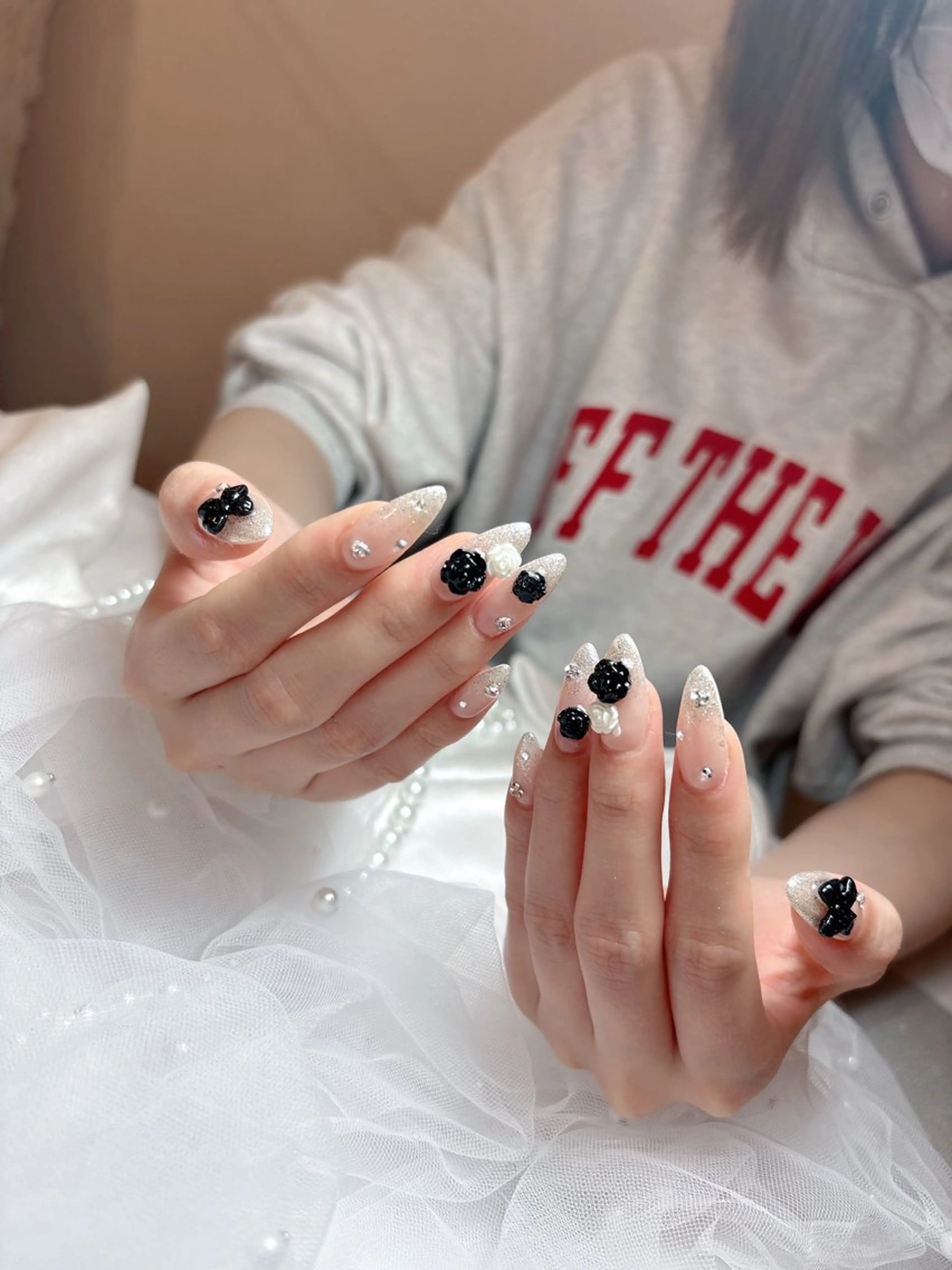 ネイル フットネイル フレンチネイル ジェルネイル ガーリー グラデーション ハンドネイル D.d Nail Moeのネイルデザイン