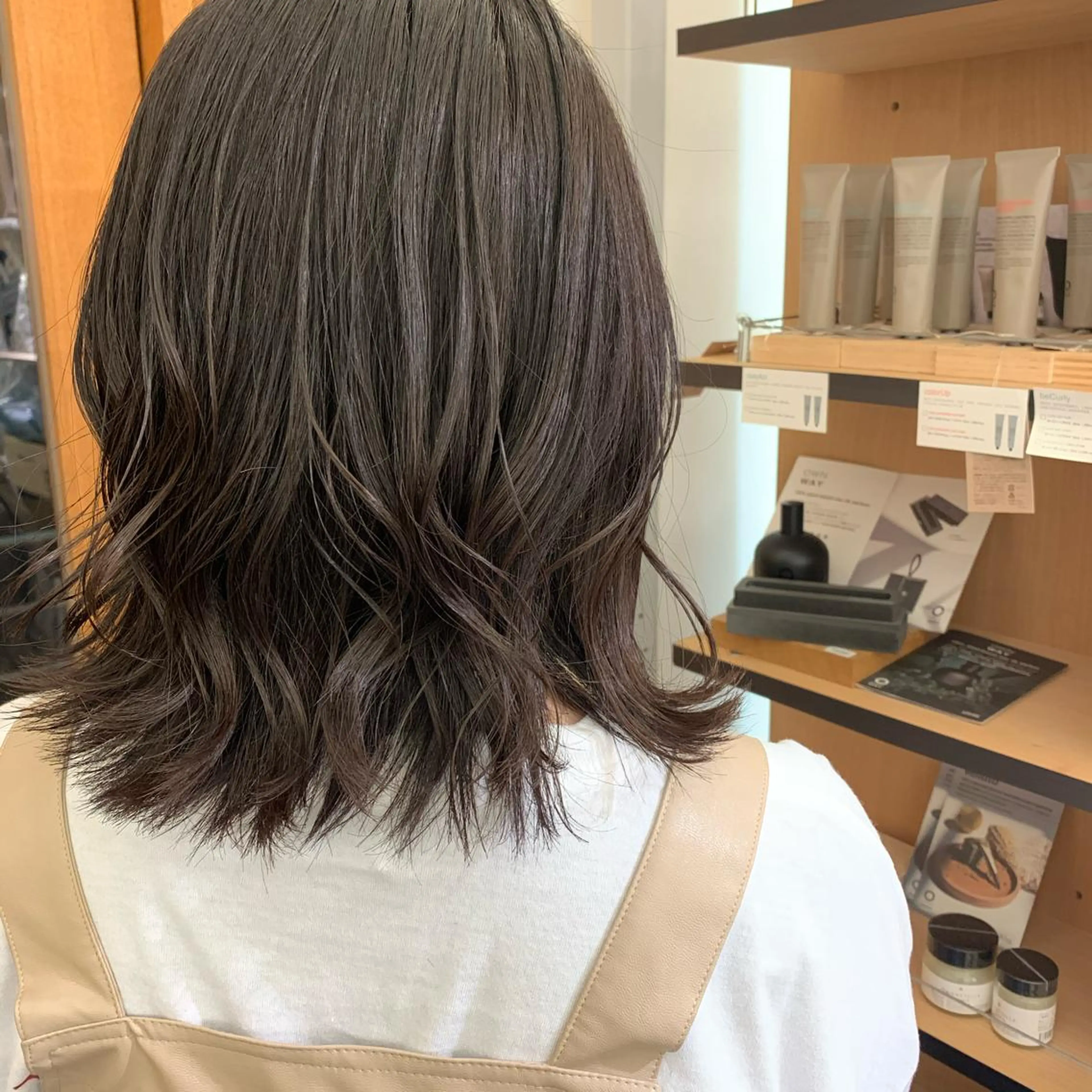 ミディアム カット ヘアカラー トリートメント 艶髪color💎髪 質改善ストレート大吉のヘアスタイル