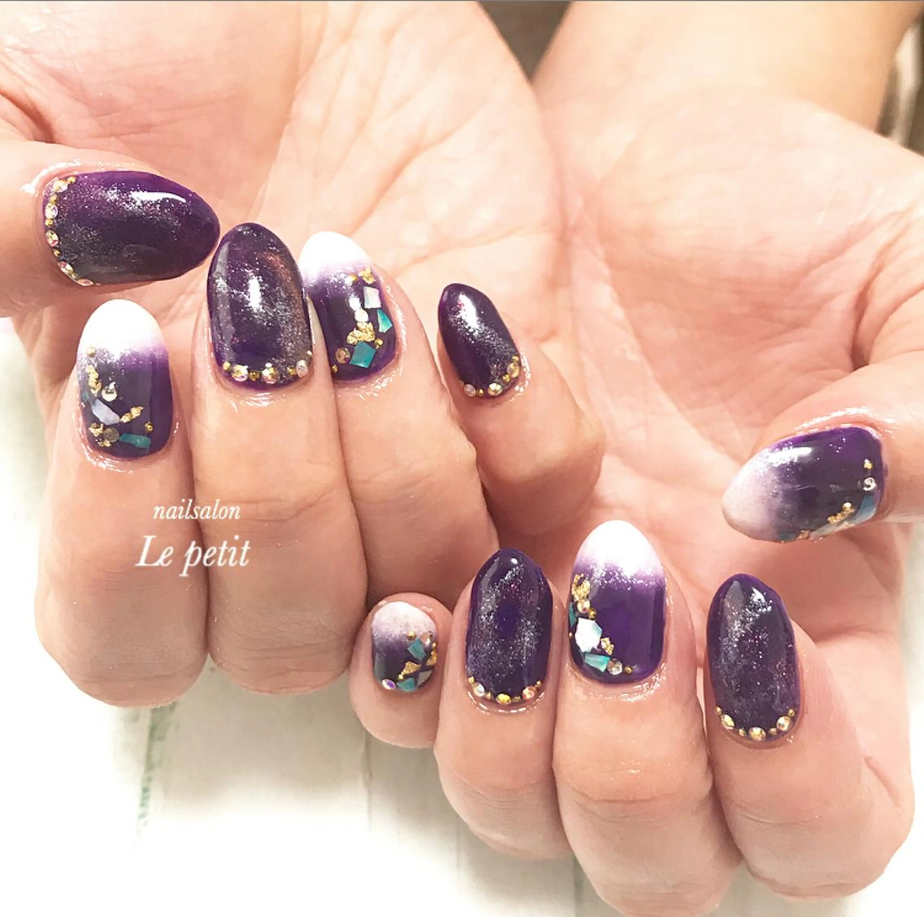 ネイル 石野 広佳のネイルデザイン