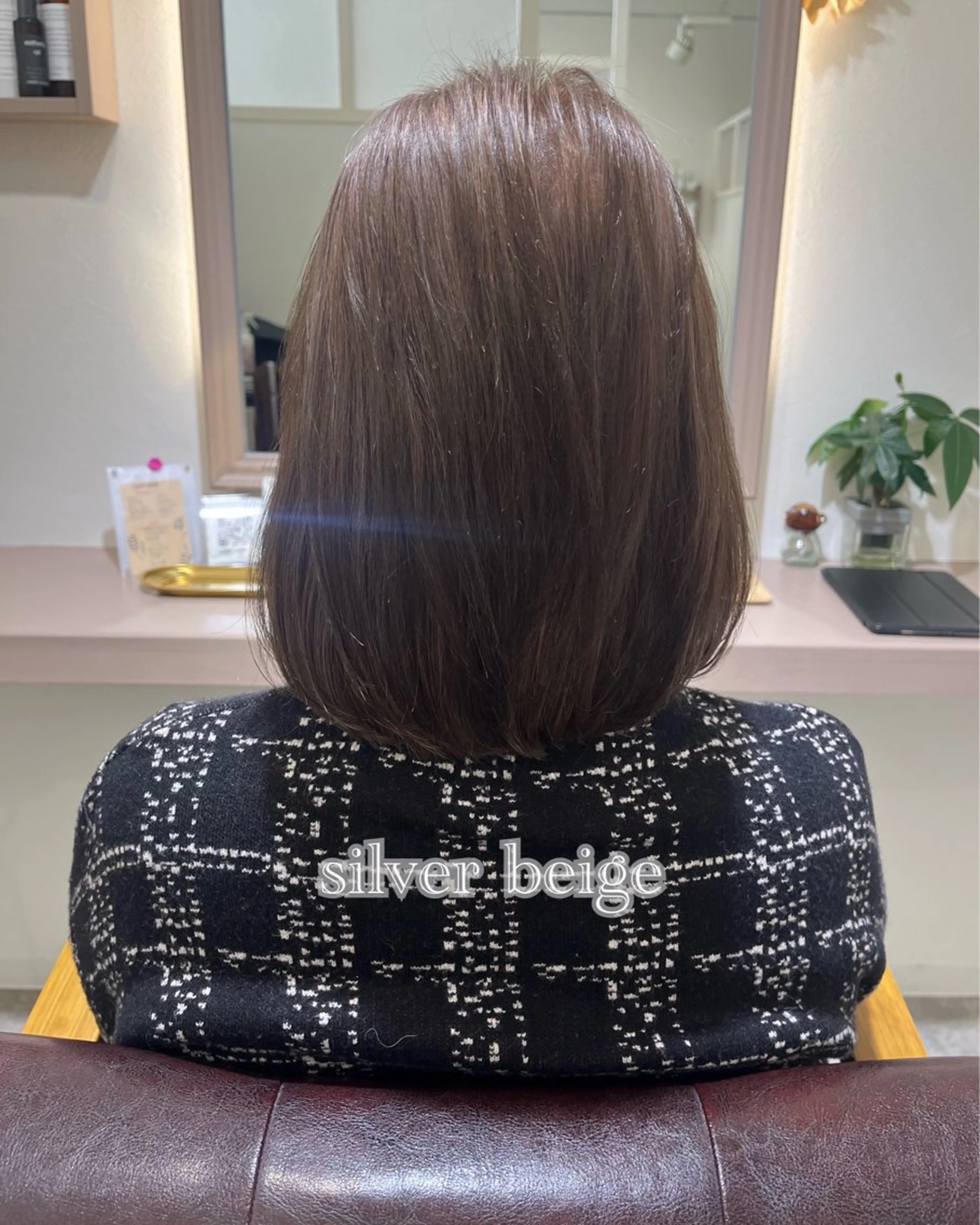 ミディアム カラー ヘアカラー トリートメント 堀越 エリのヘアスタイル