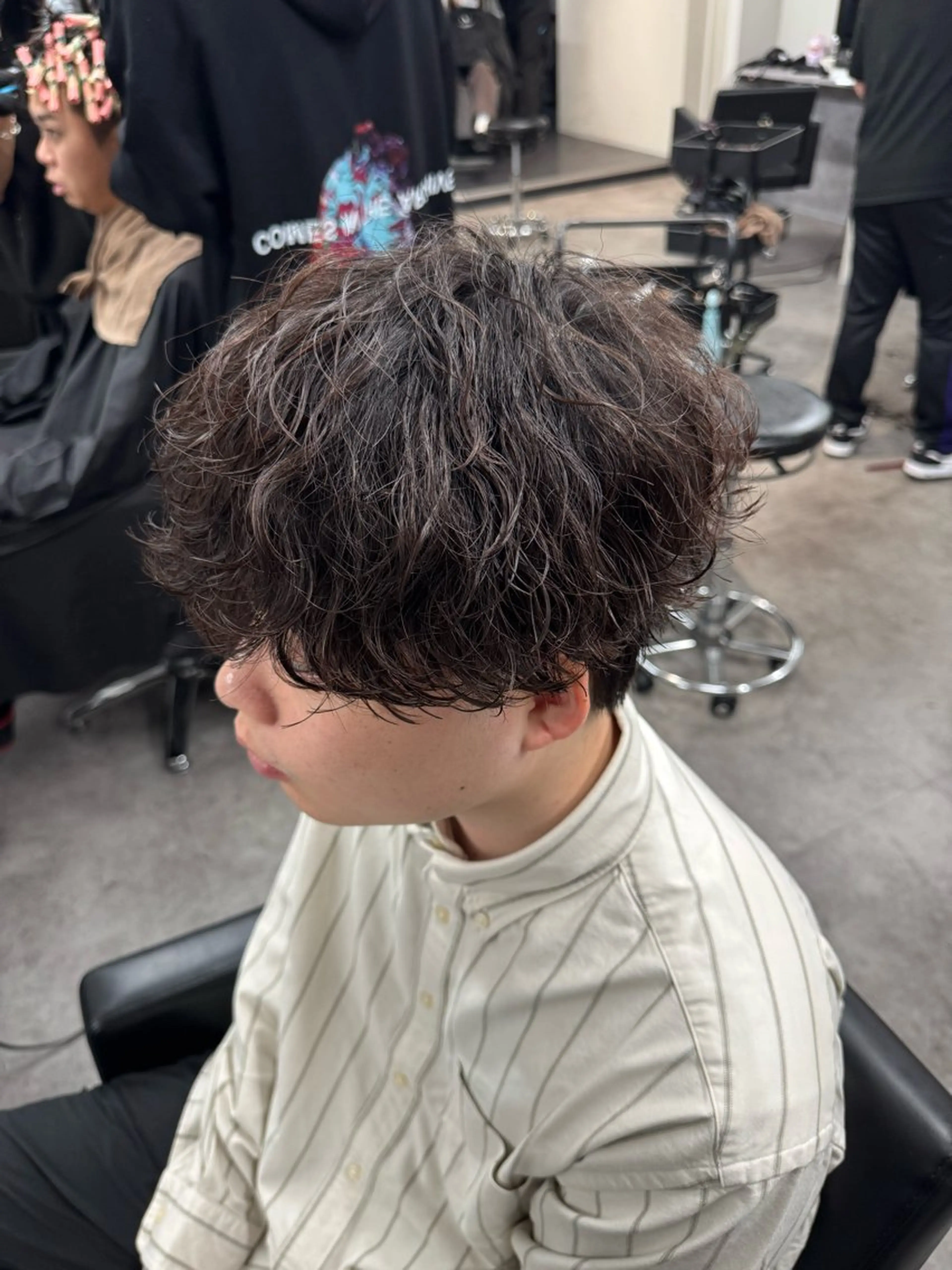 パーマ メンズ メンズパーマ 波巻きパーマ 立川韓国メンズヘア ニュアンスパーマ安井のヘアスタイル