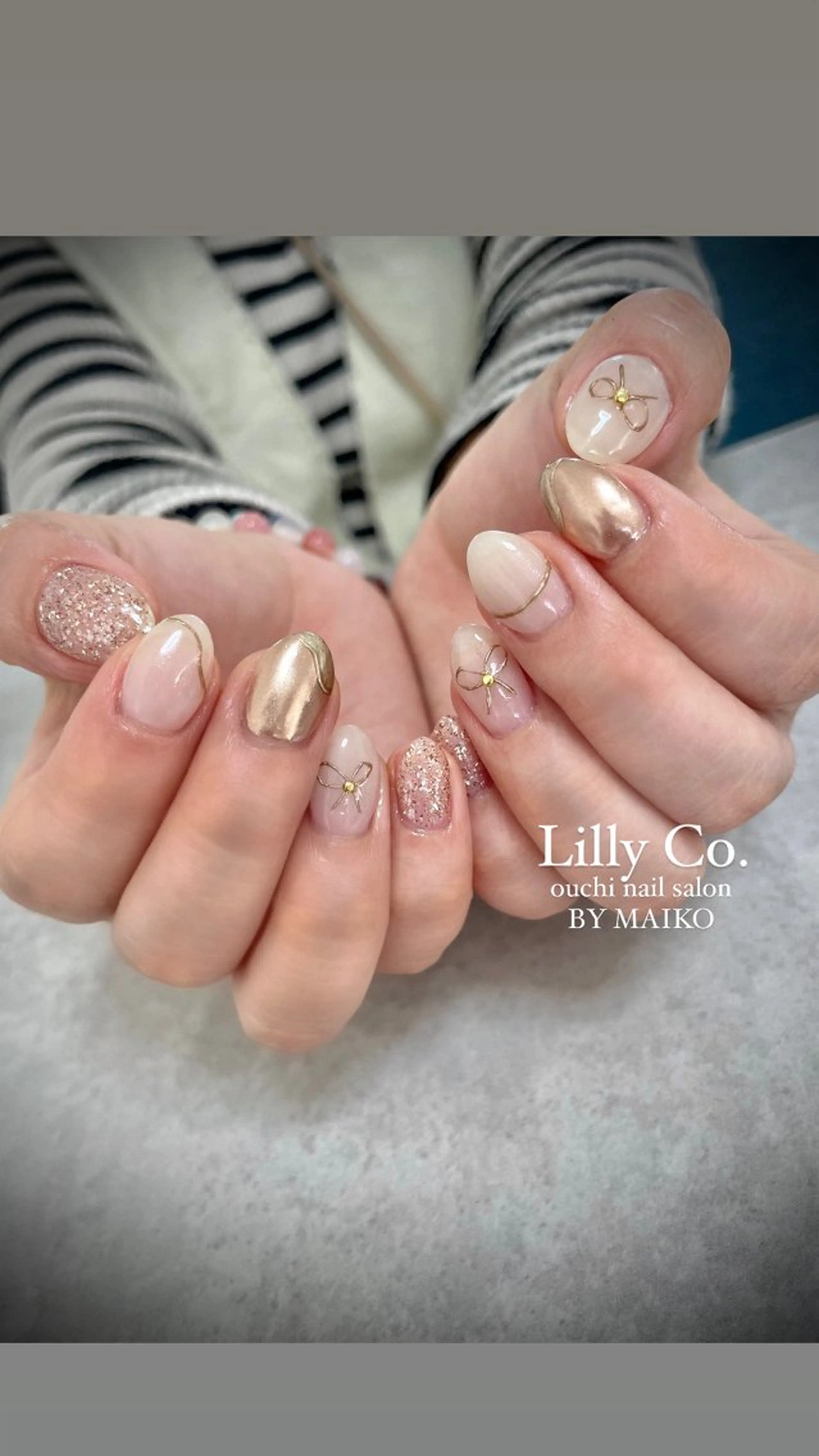 ネイル ゴールド ハンドネイル ハンドケア Lilly Co.のネイルデザイン