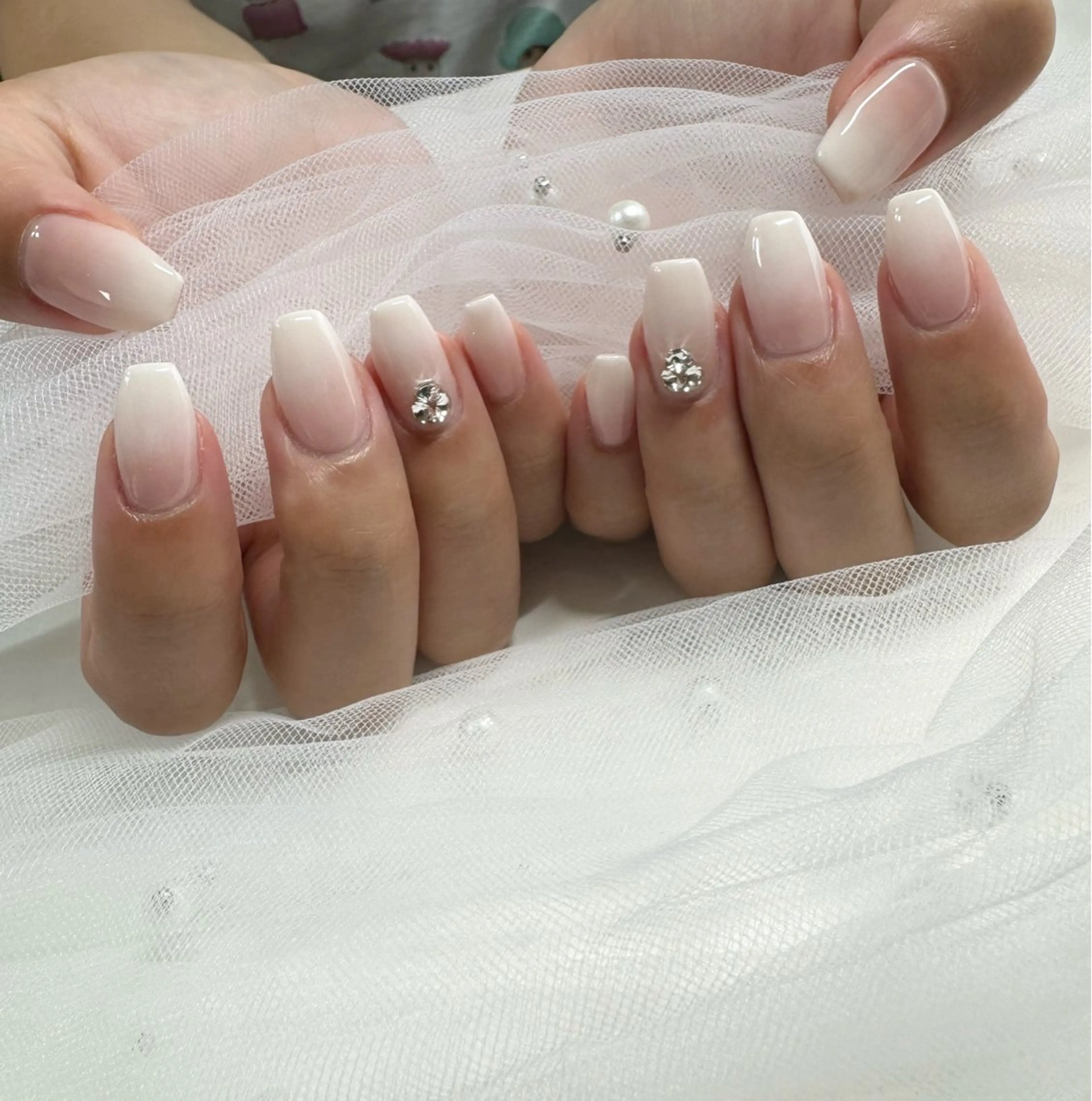 ネイル ジェルネイル シンプルネイル 東 千夏のネイルデザイン