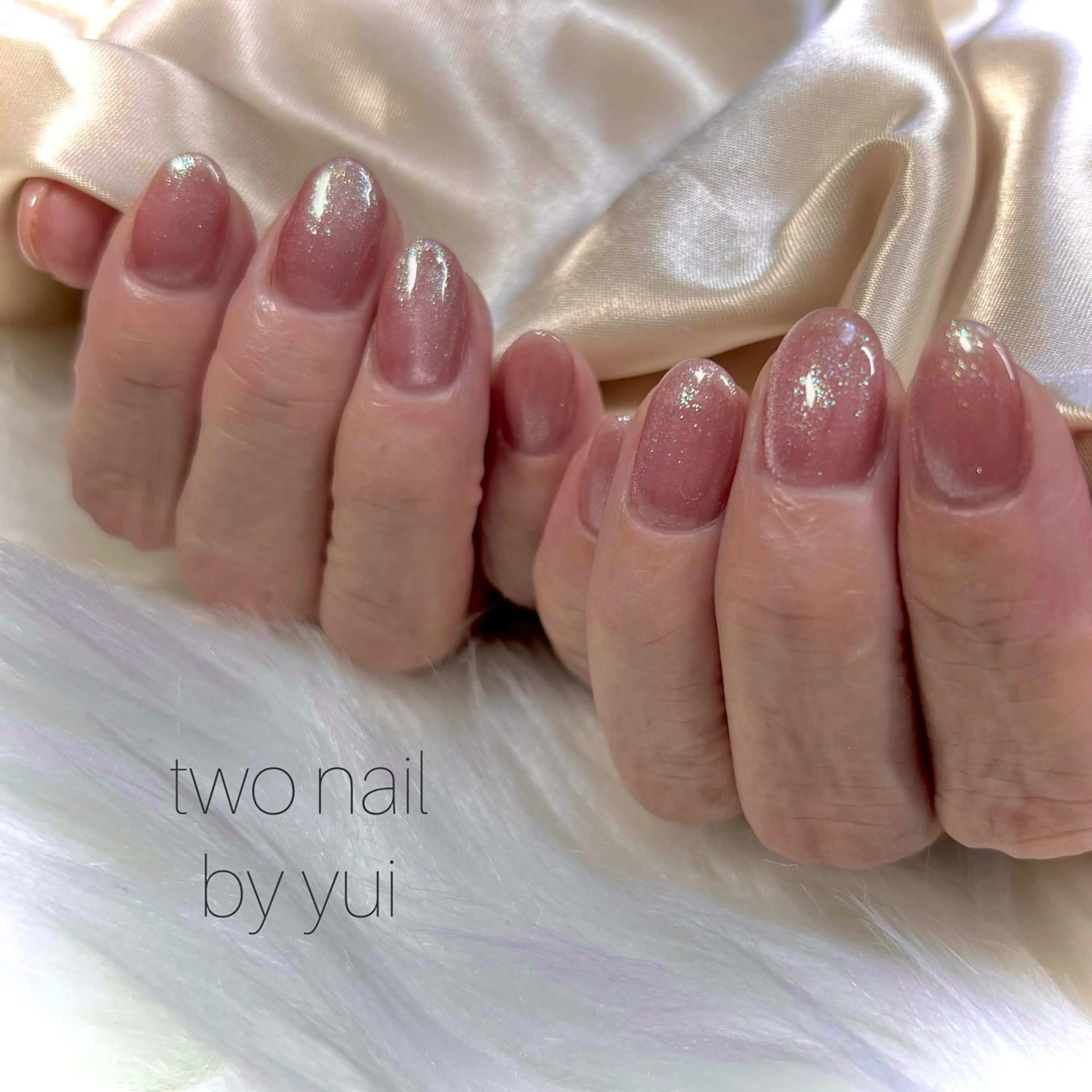 ネイル オーロラネイル ブラウン キラキラネイル マグネットネイル ネイルチップ ハンドネイル two nailのネイルデザイン