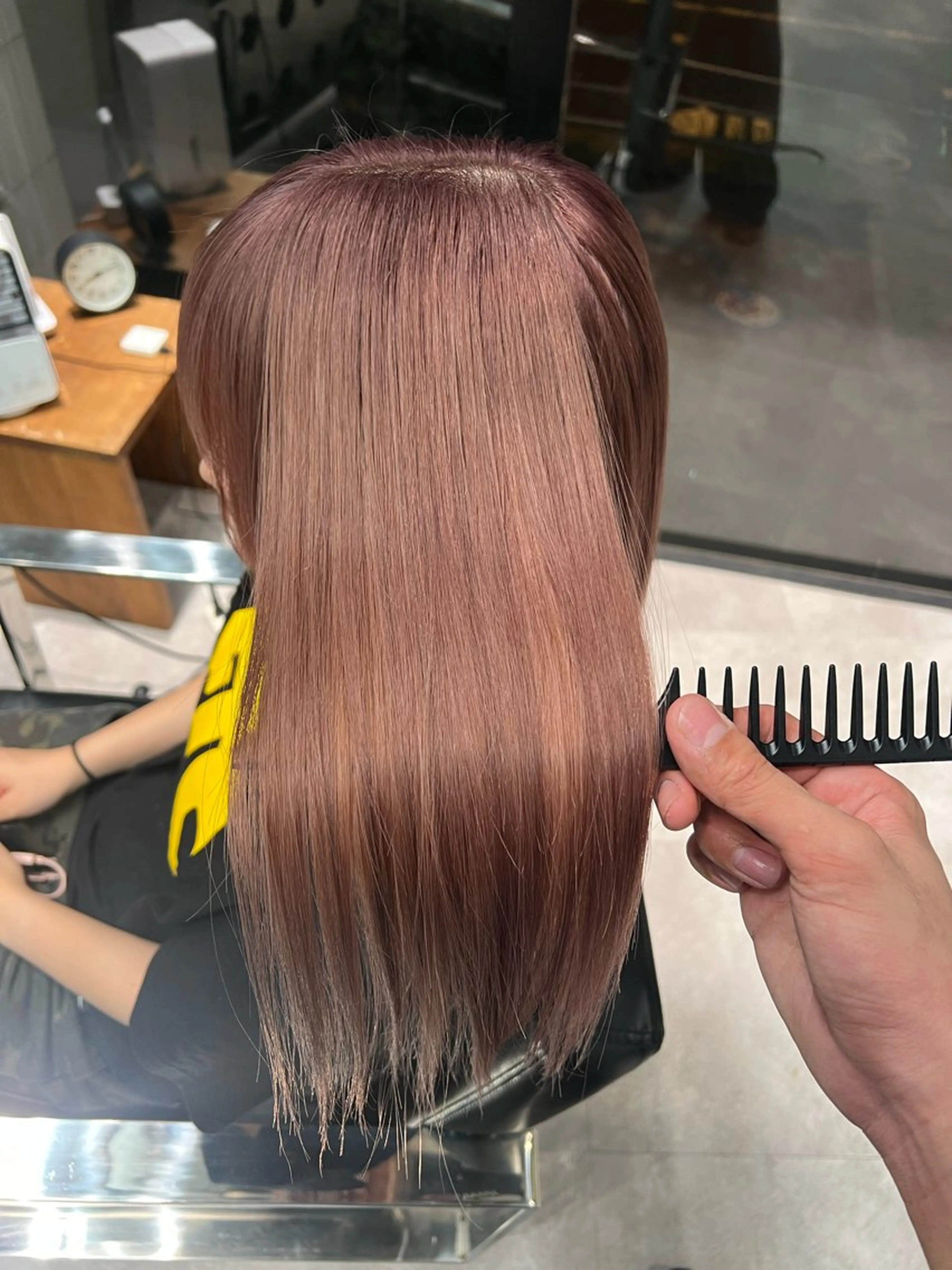 ミディアム 堀江 /木下椋麻のヘアスタイル