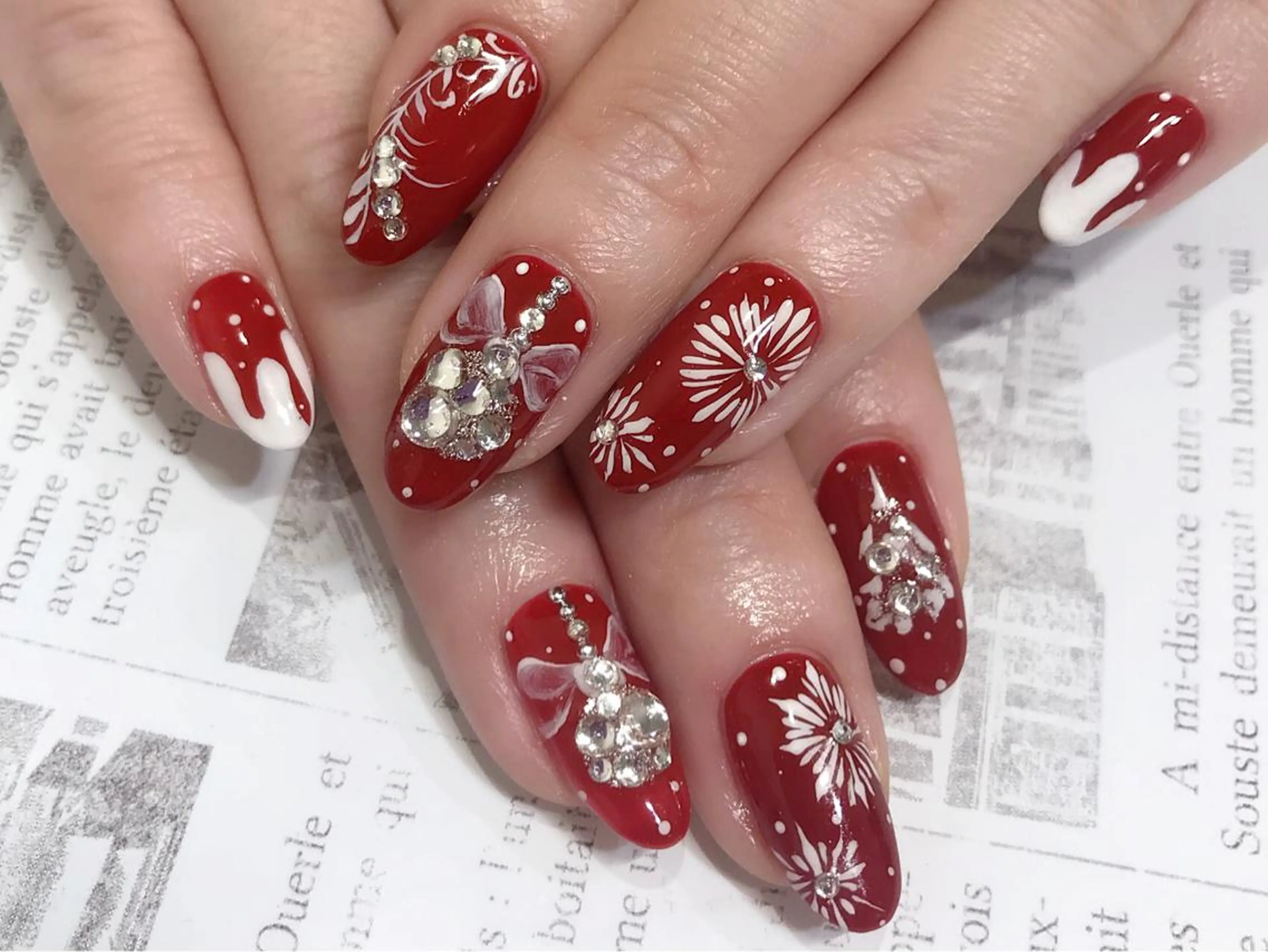 ネイル elu ：nail＆eyeのネイルデザイン