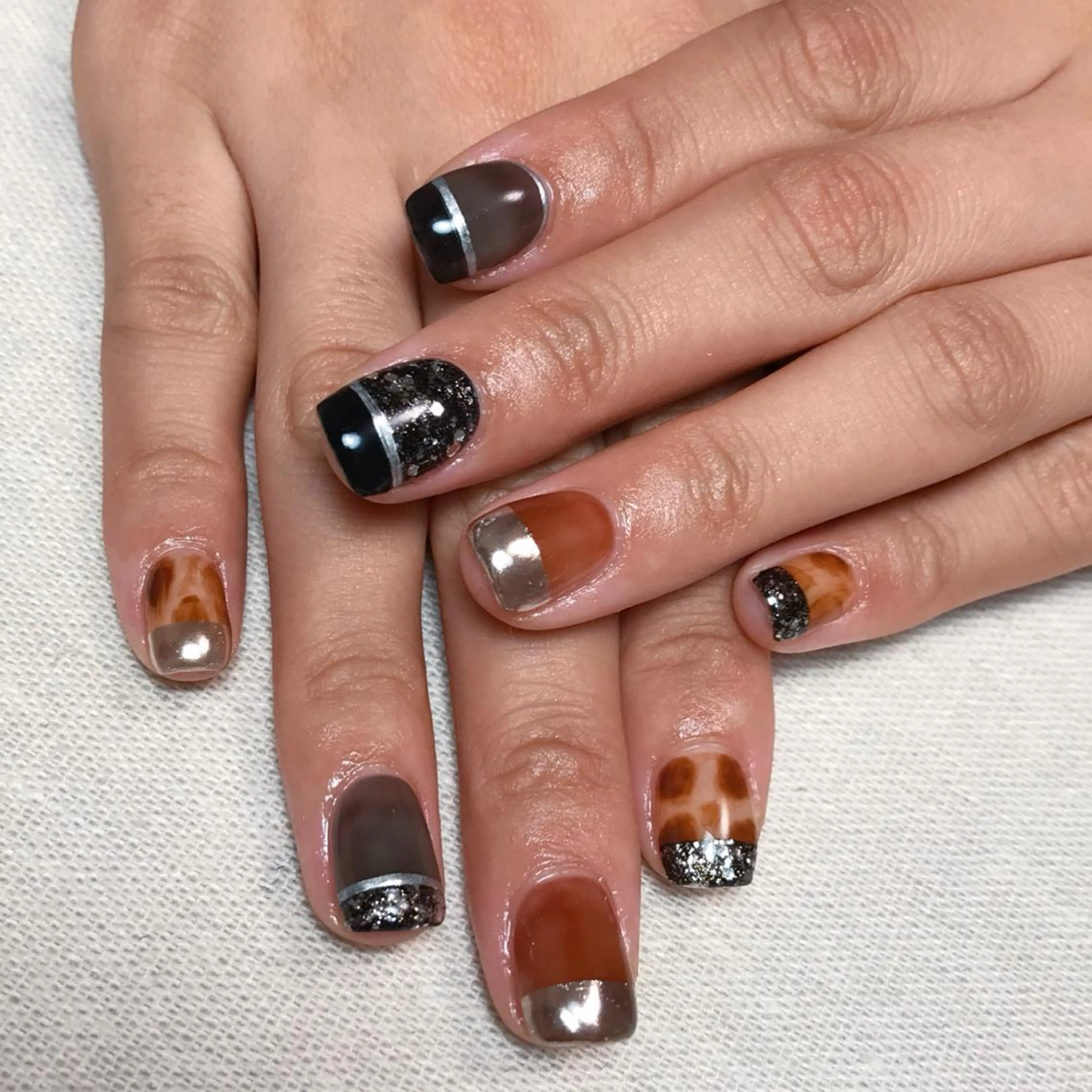 ネイル ハンドネイル 💅chainail _aiのネイルデザイン