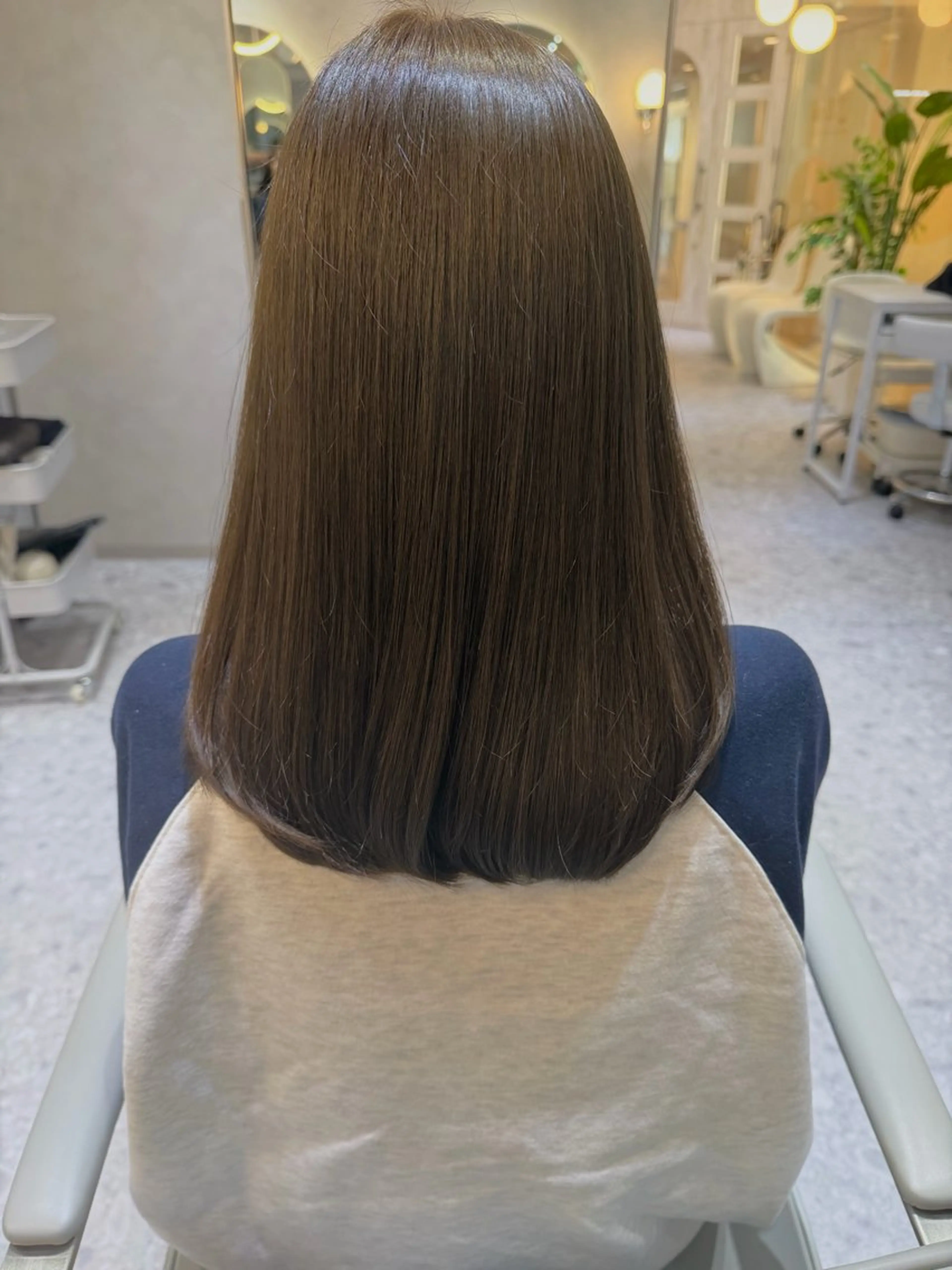 ミディアム カラー カット ヘアカラー トリートメント 🎀髪質改善/艶髪/ 艶カラー🎀浅田涼風のヘアスタイル