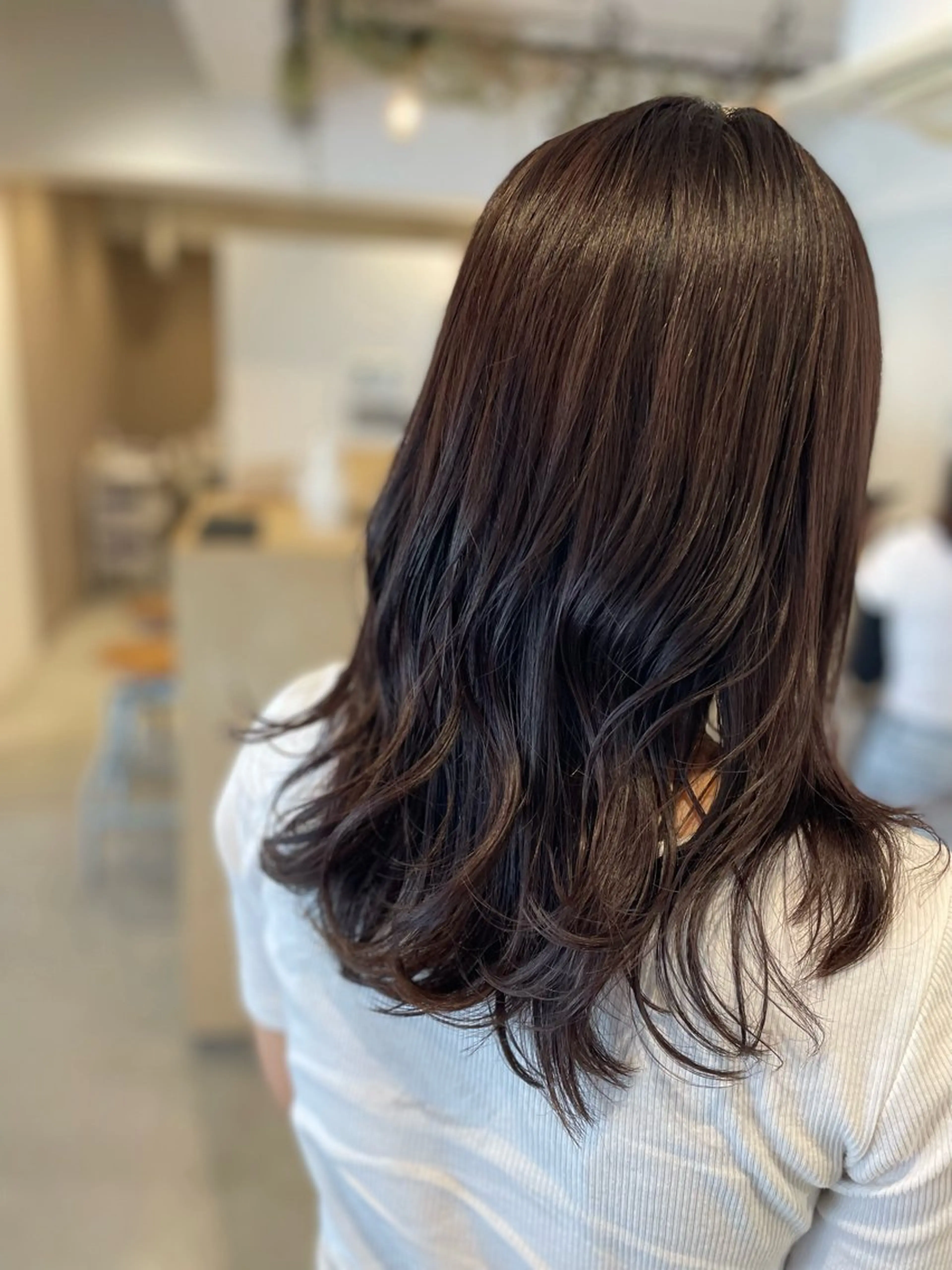 セミロング カラー ブラウンカラー ピンクカラー ピンクブラウン 中原 栞奈のヘアスタイル