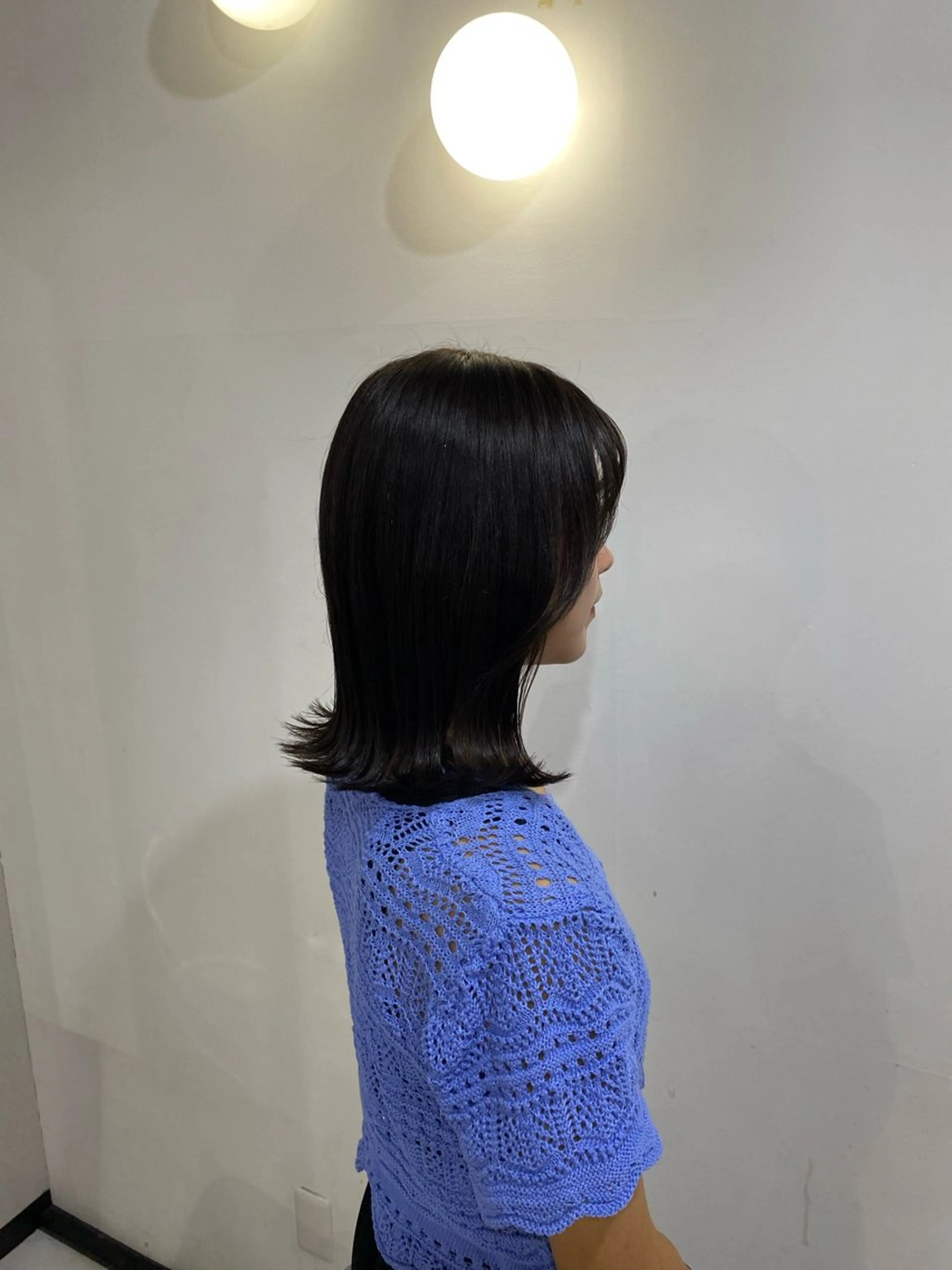 ミディアム くびれヘア 顔周りカット レイヤーカット ハナダ メイのヘアスタイル