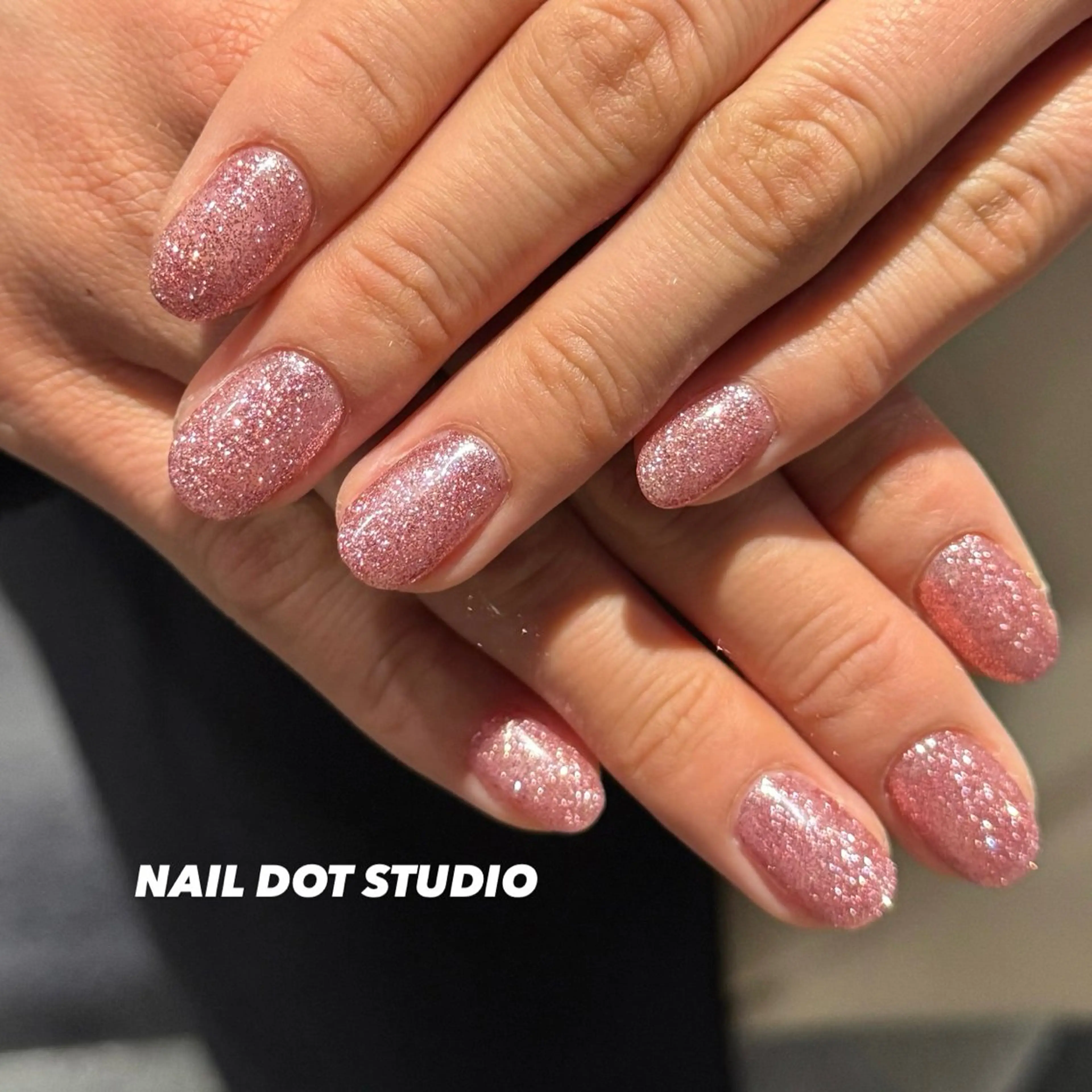 ネイル ハンドネイル NAILDOTSTU DIO SEINAのネイルデザイン