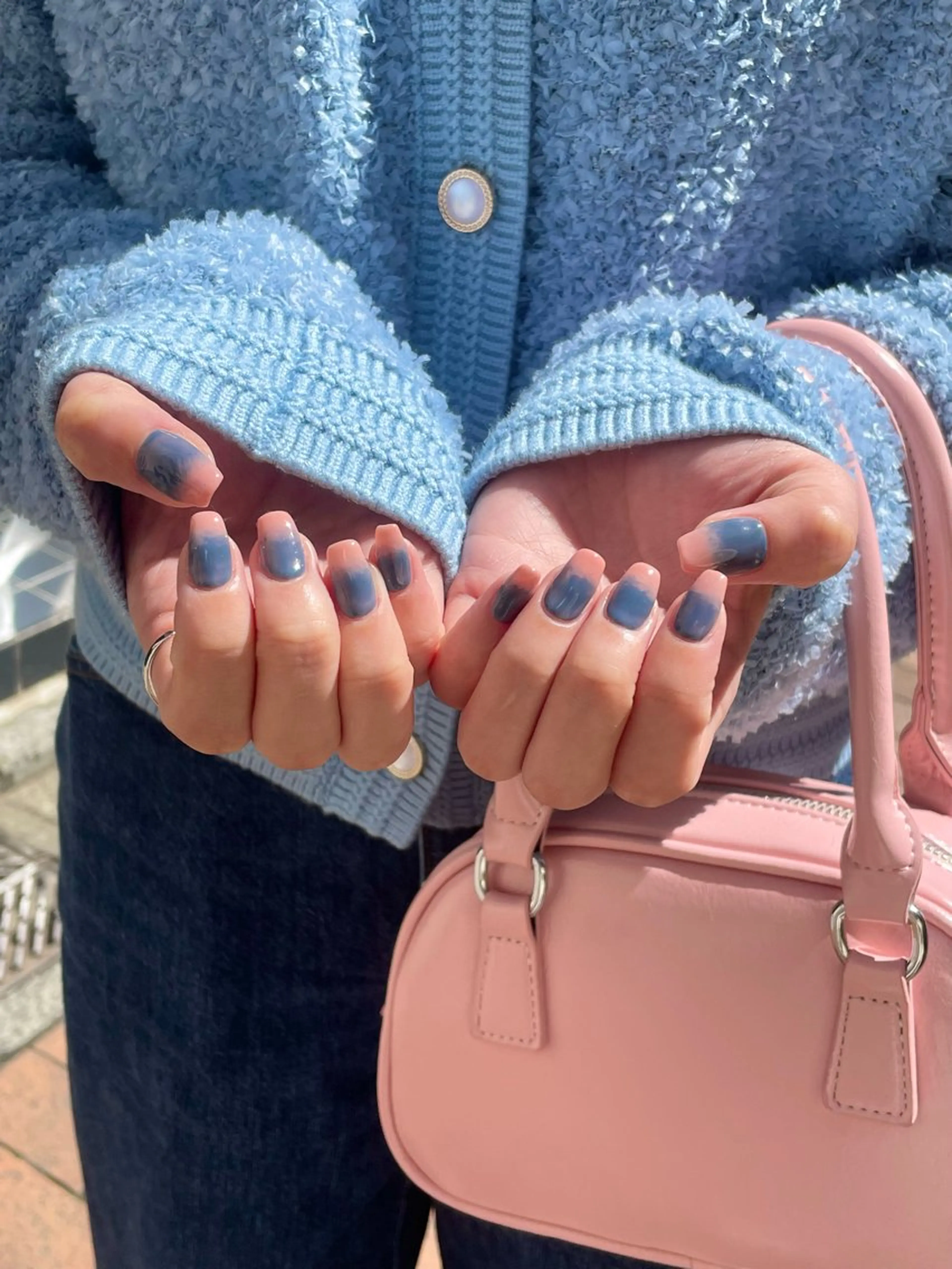 ネイル 🎀ボブ+ハイトーン シュカ👶🏻のヘアスタイル