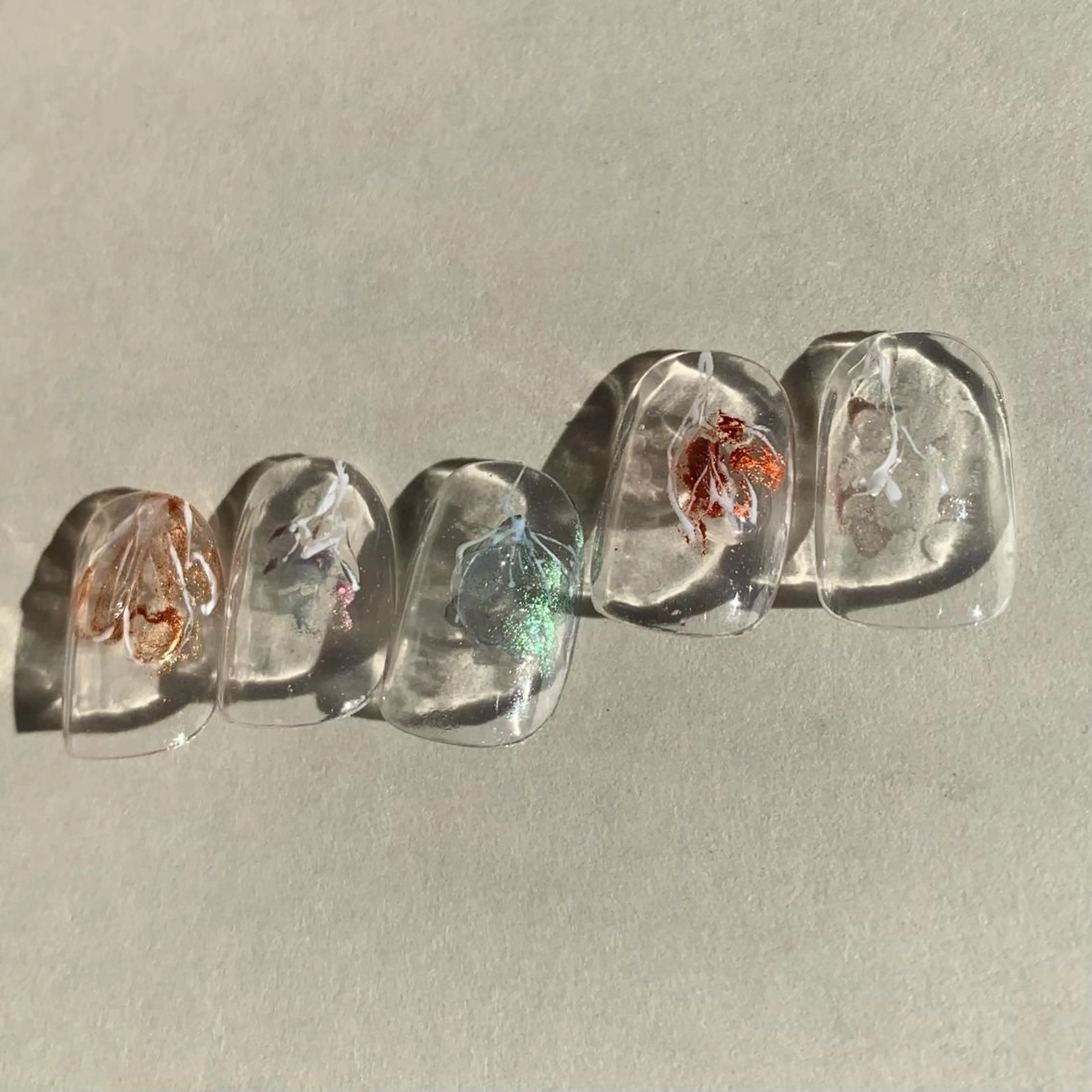 ネイル アートネイル オーロラネイル クリアネイル フットネイル フレンチネイル ハンドネイル アトリエ 103のネイルデザイン