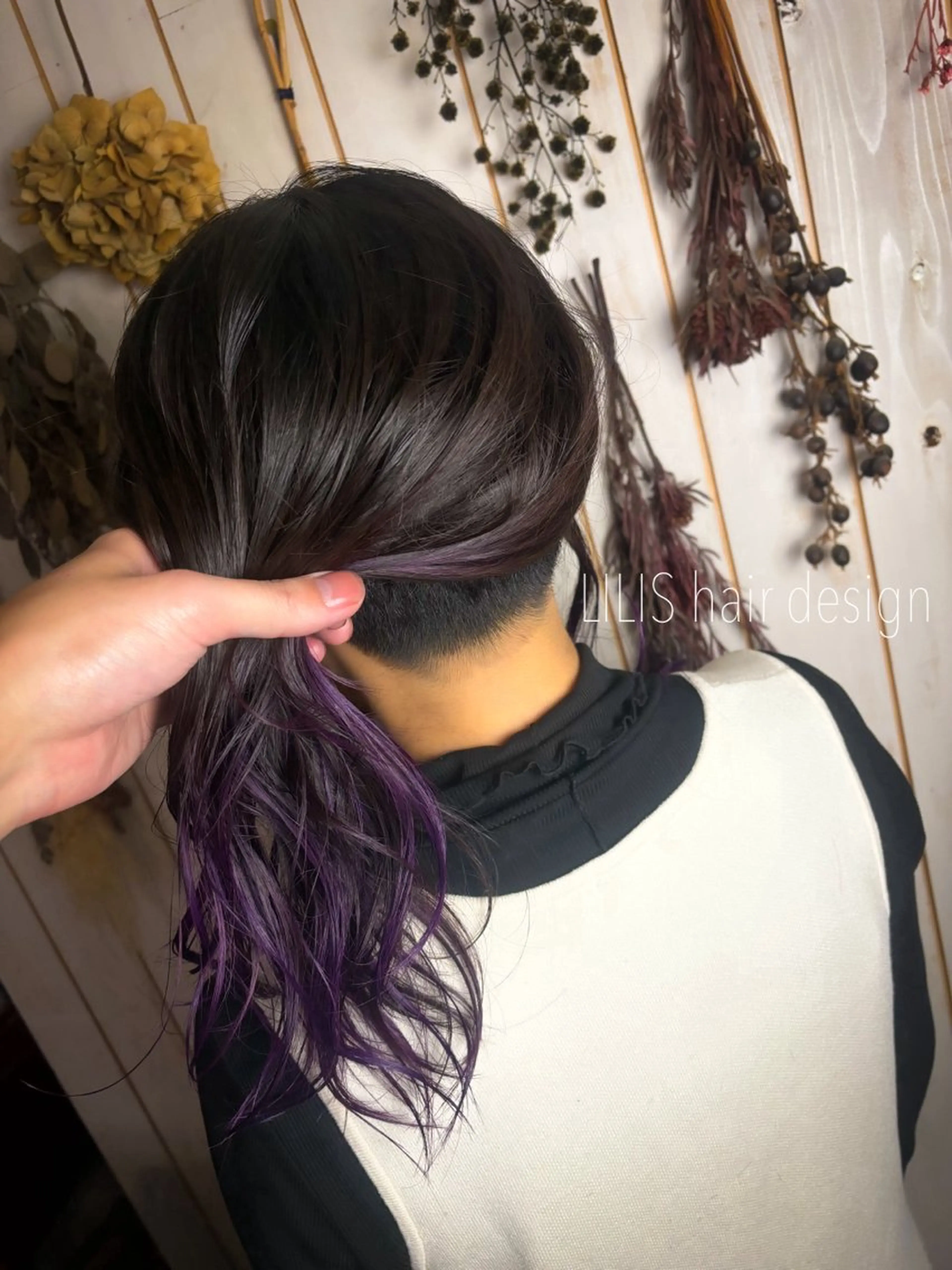 セミロング カラー LILIS hair designのヘアスタイル