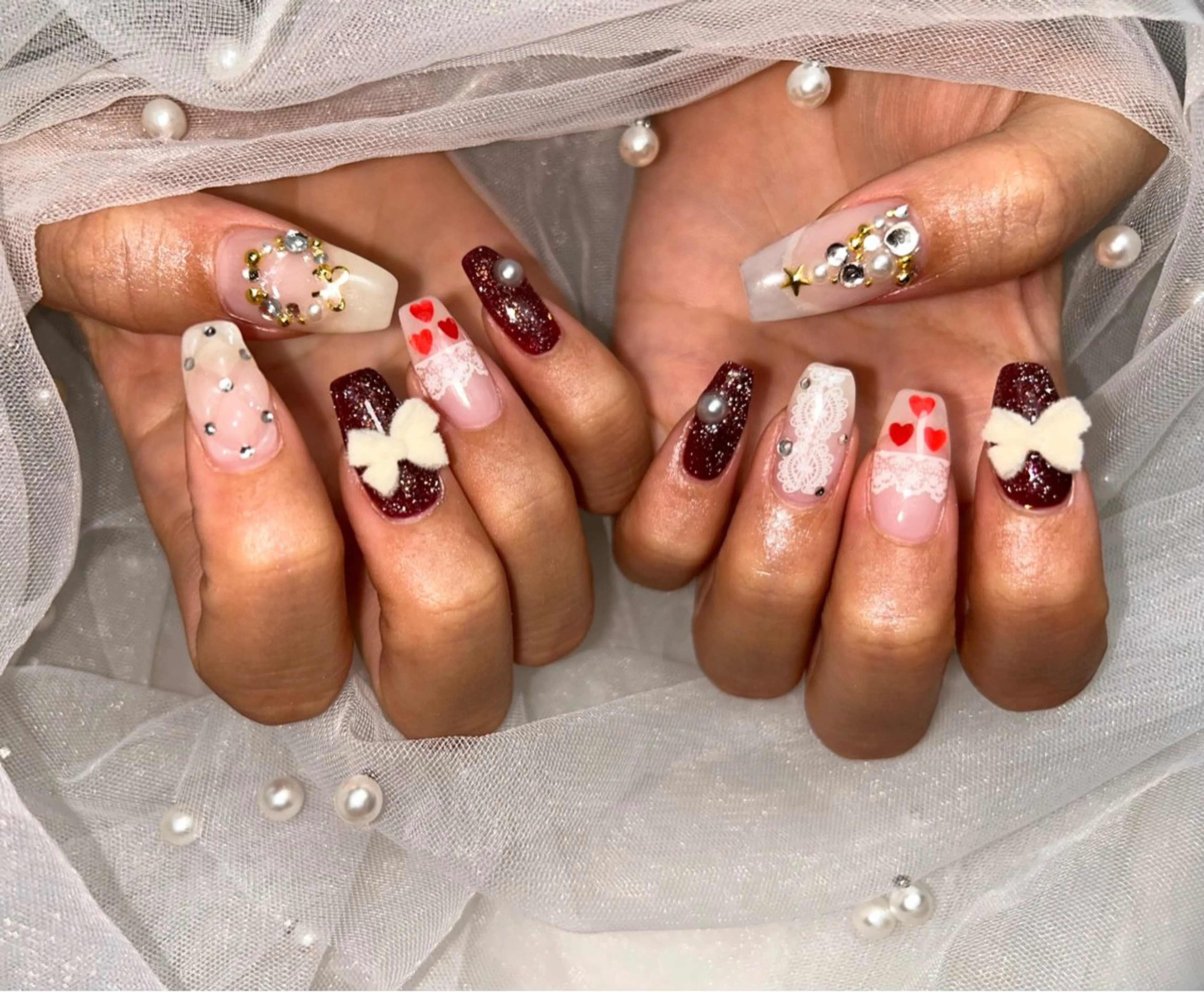 ネイル ハンドネイル フットネイル ✴︎ Delightのネイルデザイン