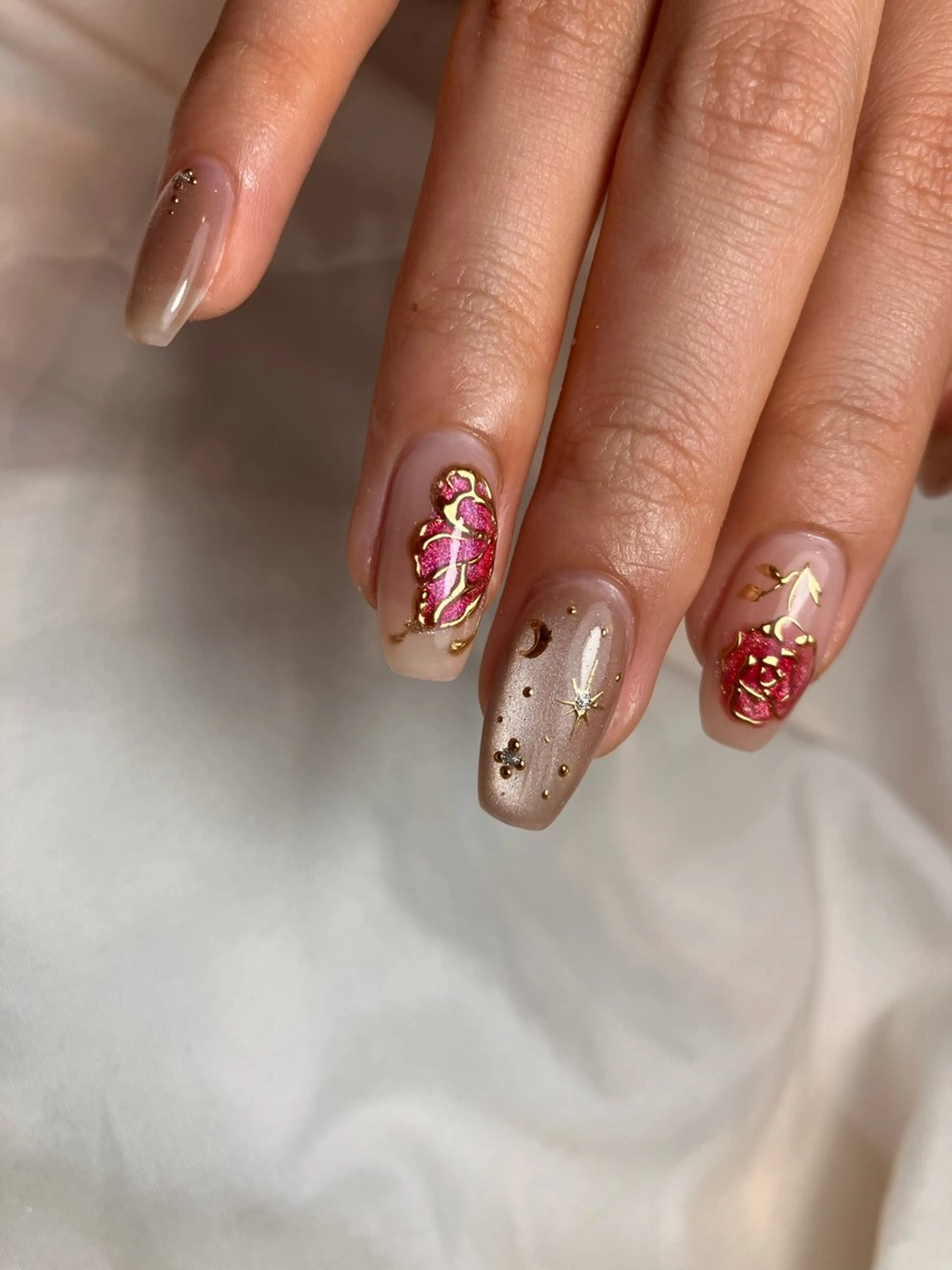 ネイル PEACE minariのネイルデザイン