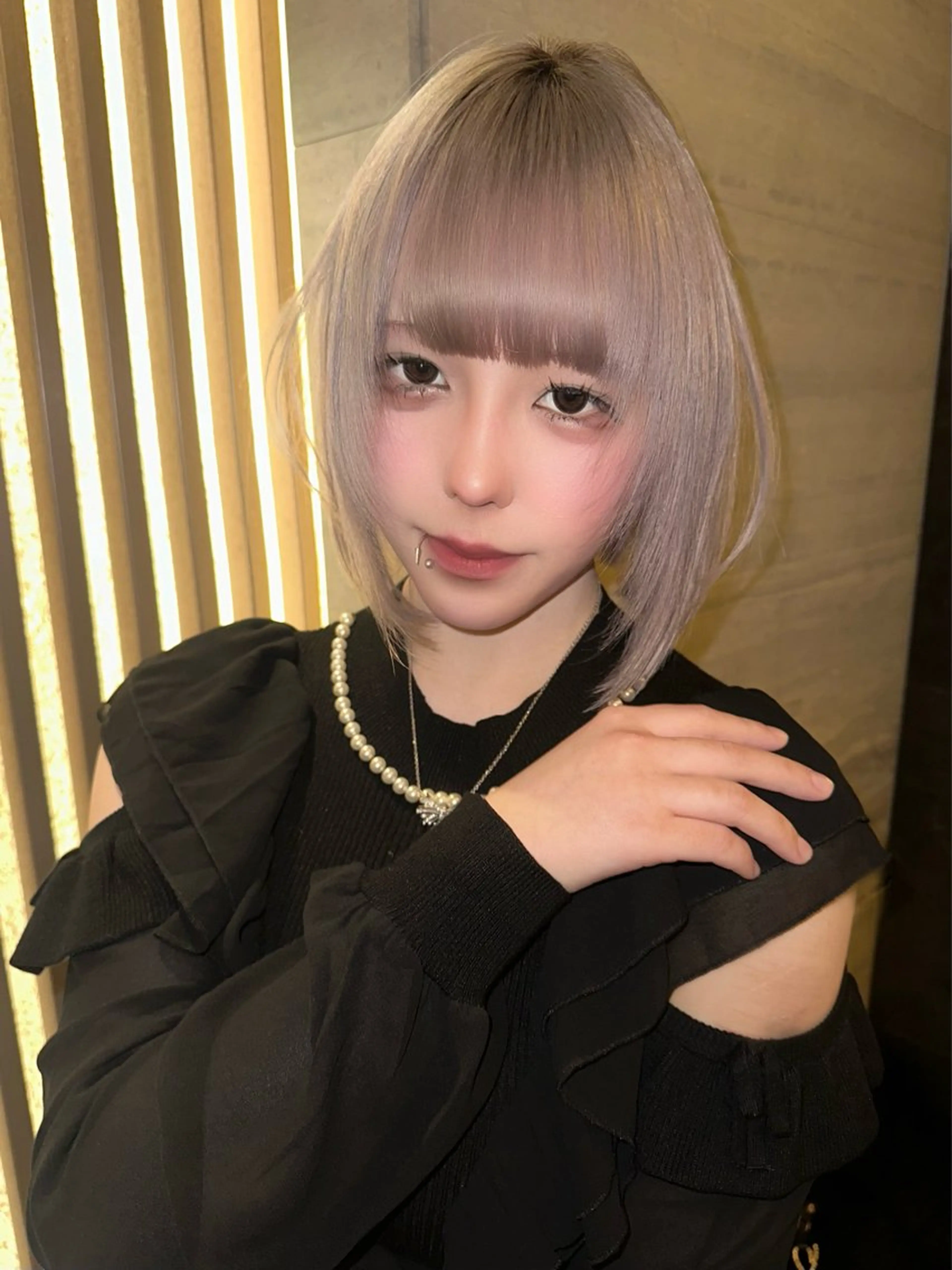 カラー ブリーチ ケアブリーチ ハイトーンカラー ヘアカラー 名古屋栄/ 複雑履歴   リカのヘアスタイル