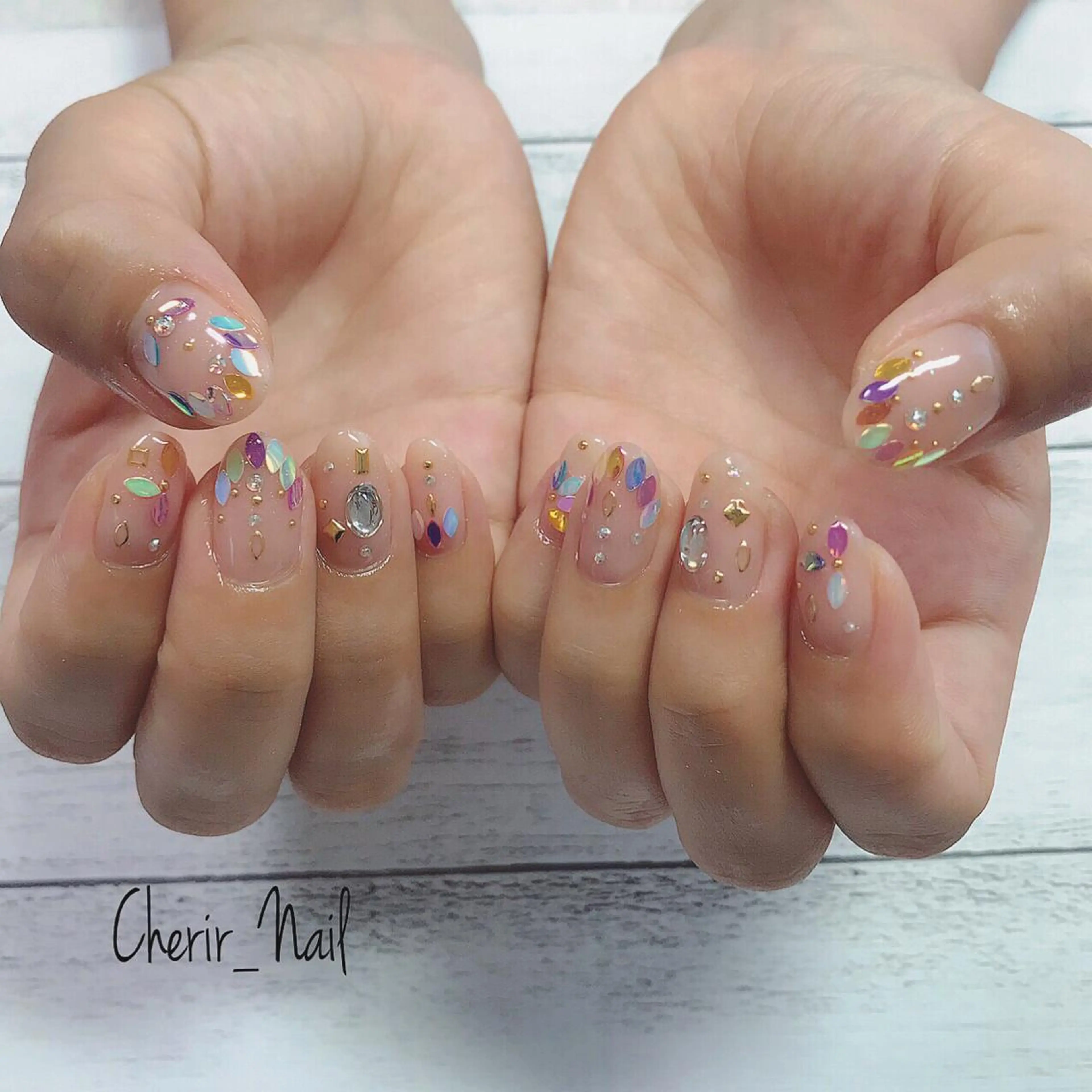 ネイル オーロラネイル クリアネイル キラキラネイル ラメ(グリッター) ピンク Cherirnail kaoriのネイルデザイン