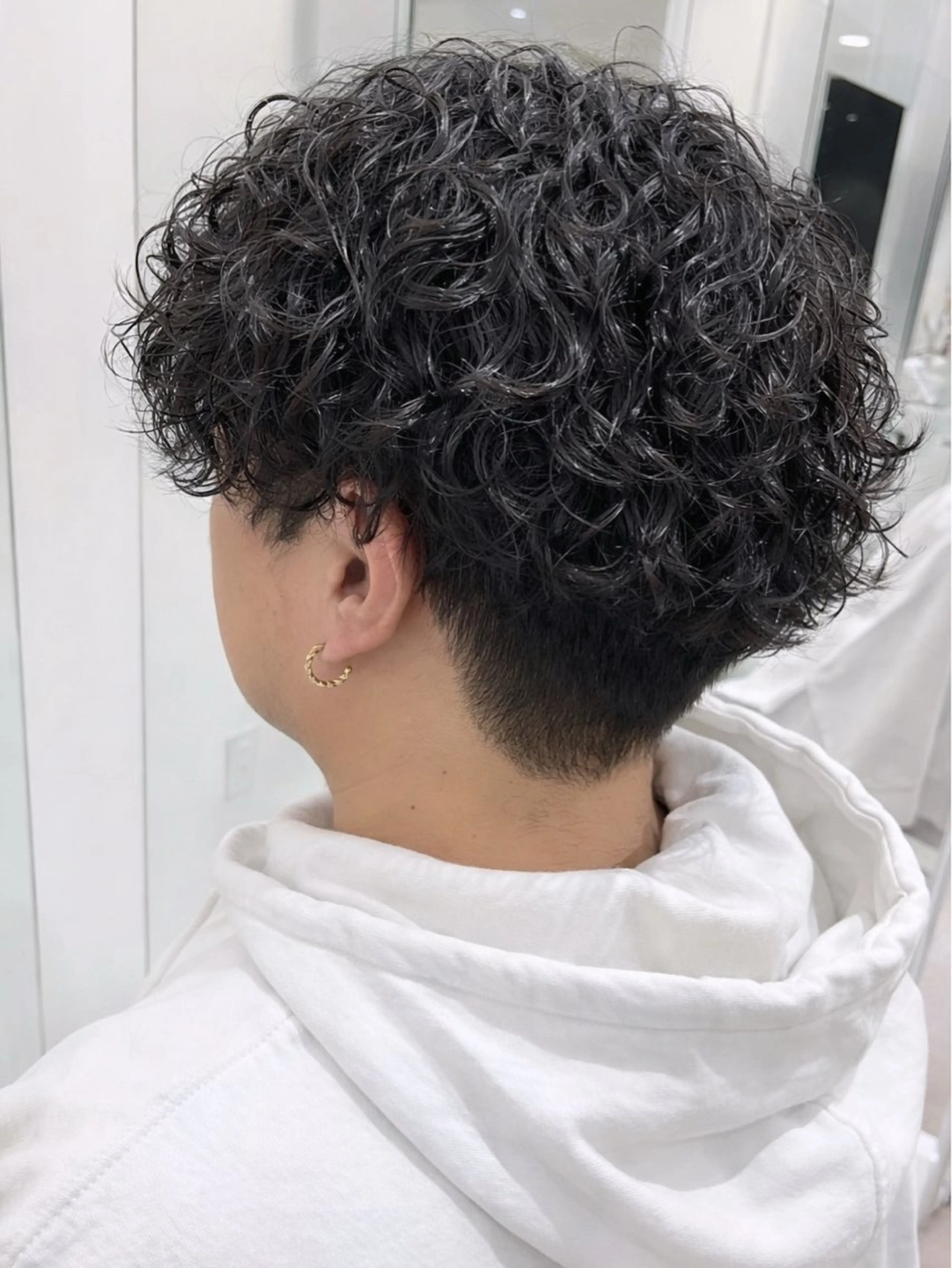 パーマ メンズ マッシュ メンズパーマ スパイラルパーマ 山路 悠佳のヘアスタイル