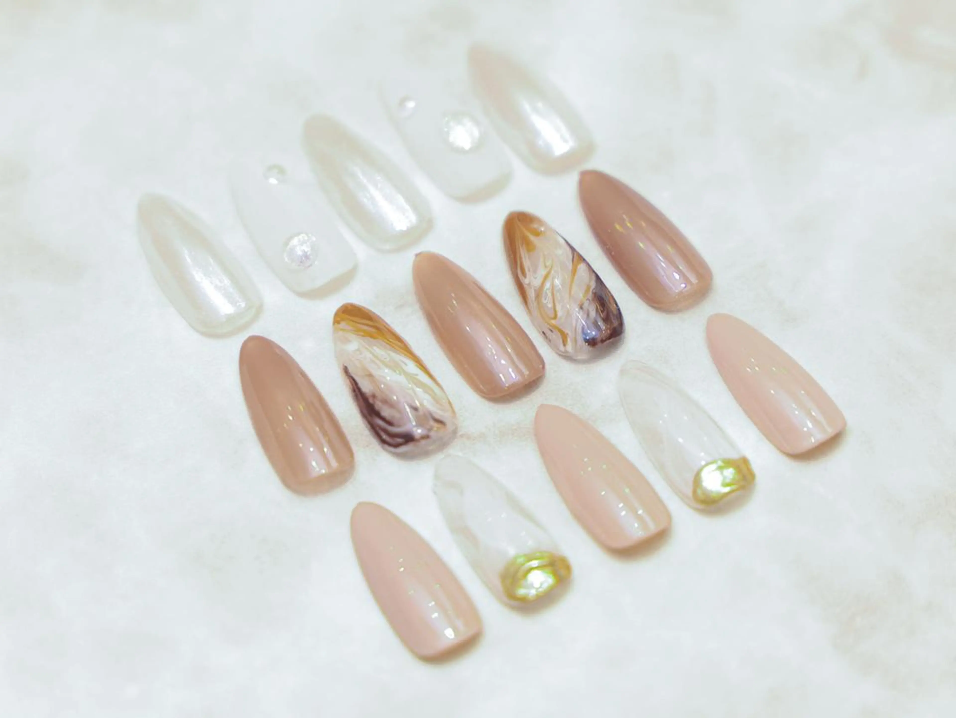 ネイル FIRST博多 ココロのネイルデザイン