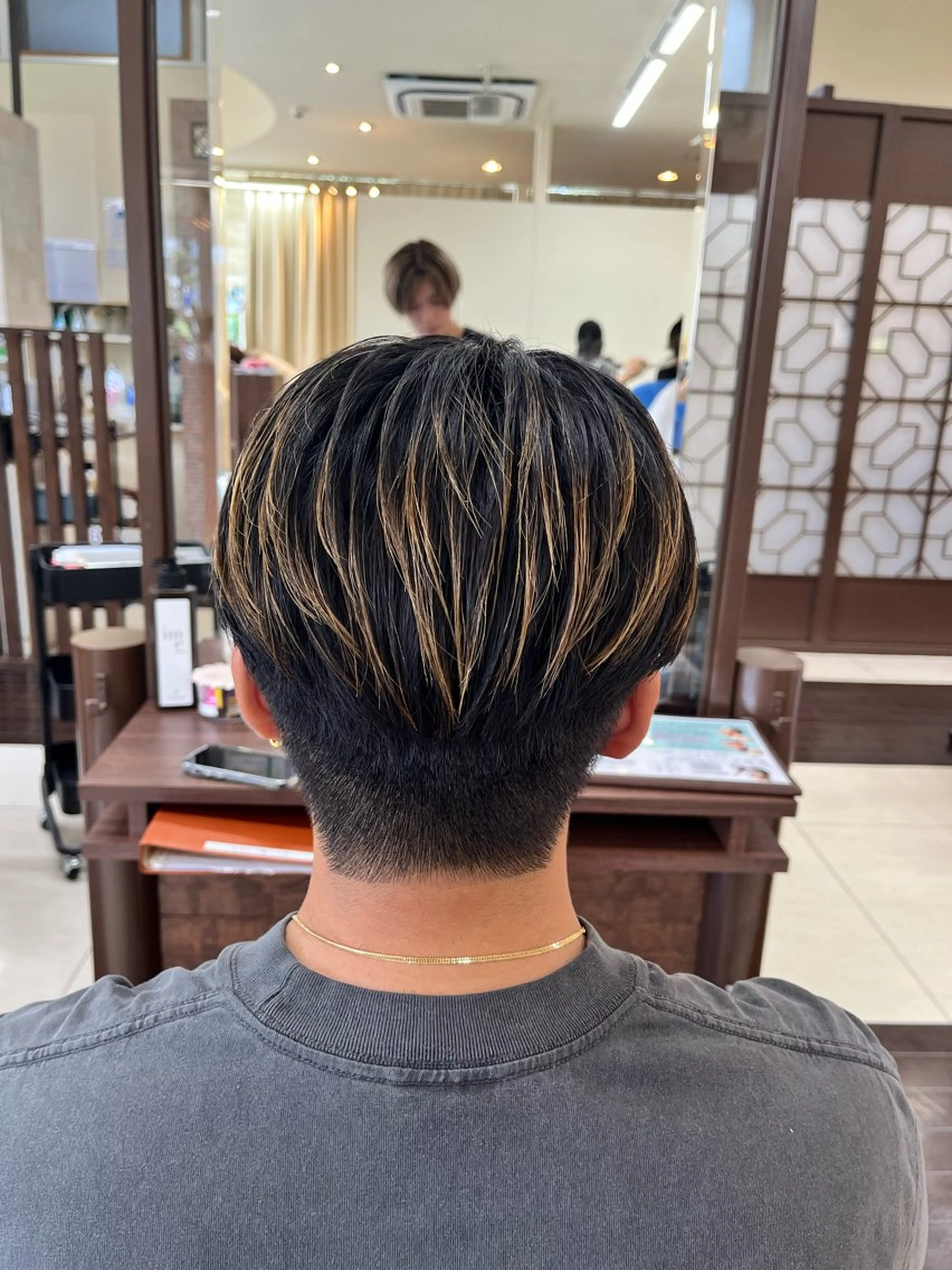 ショート メンズ センターパート 🧊メンズ特化🧊 高木航希のヘアスタイル