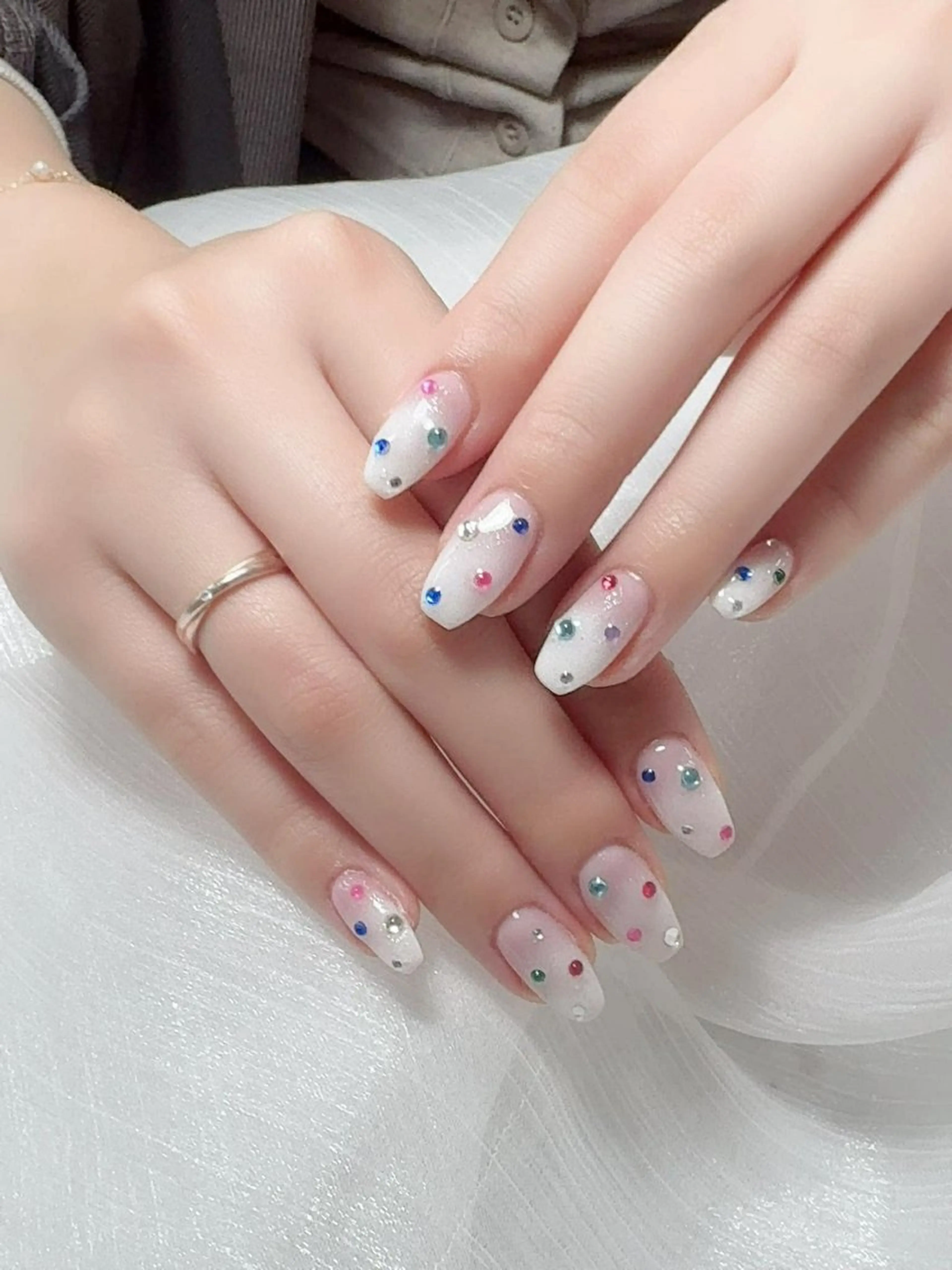 ネイル フットネイル フレンチネイル グラデーション 韓国ネイル マグネットネイル ハンドネイル Ha Nailのネイルデザイン