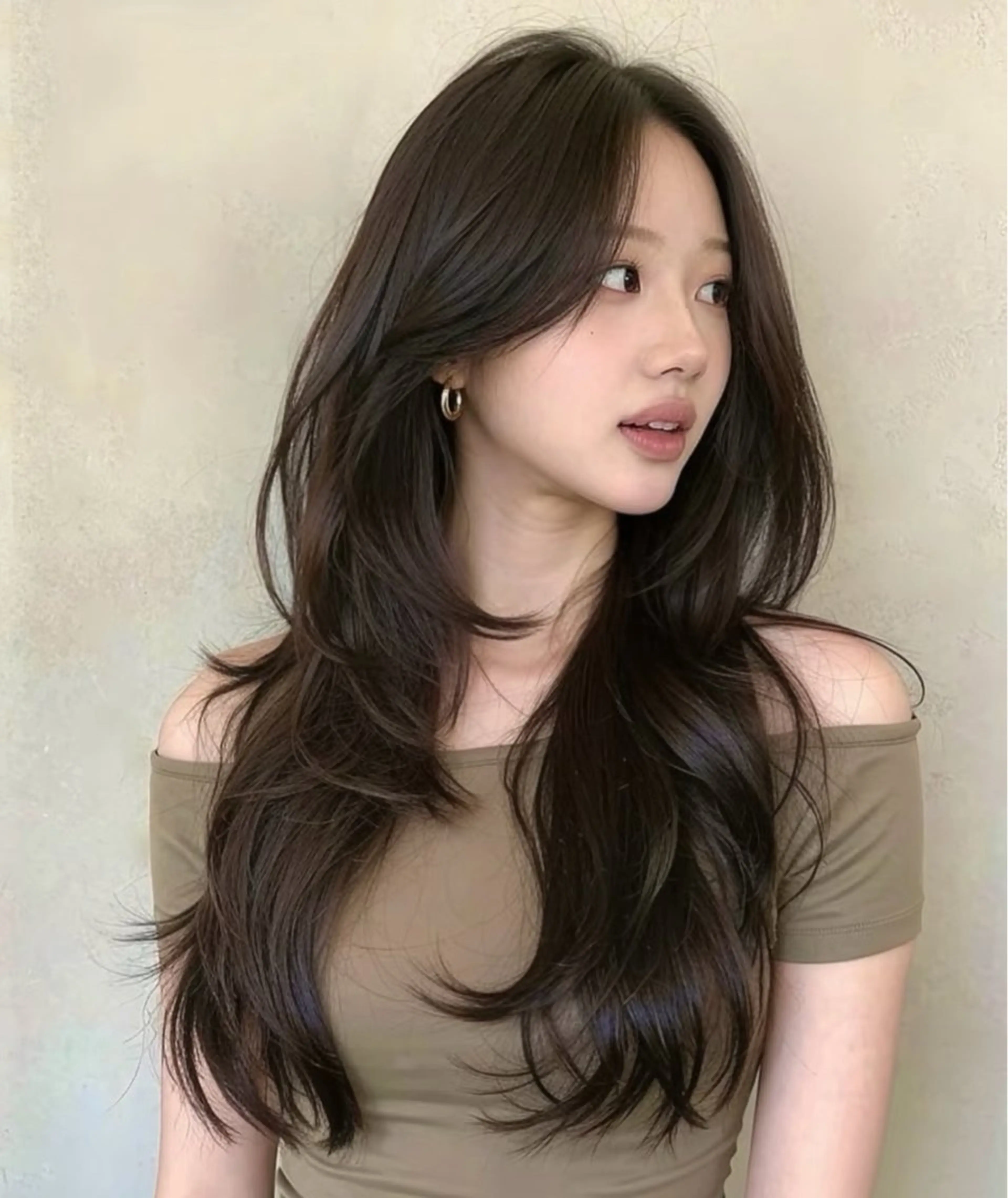 ロング カラー ブラウンカラー 韓国風ヘア レイヤーカット カット ヘアカラー トリートメント ヘアセット 韓国風レイヤーカラー ライムのヘアスタイル