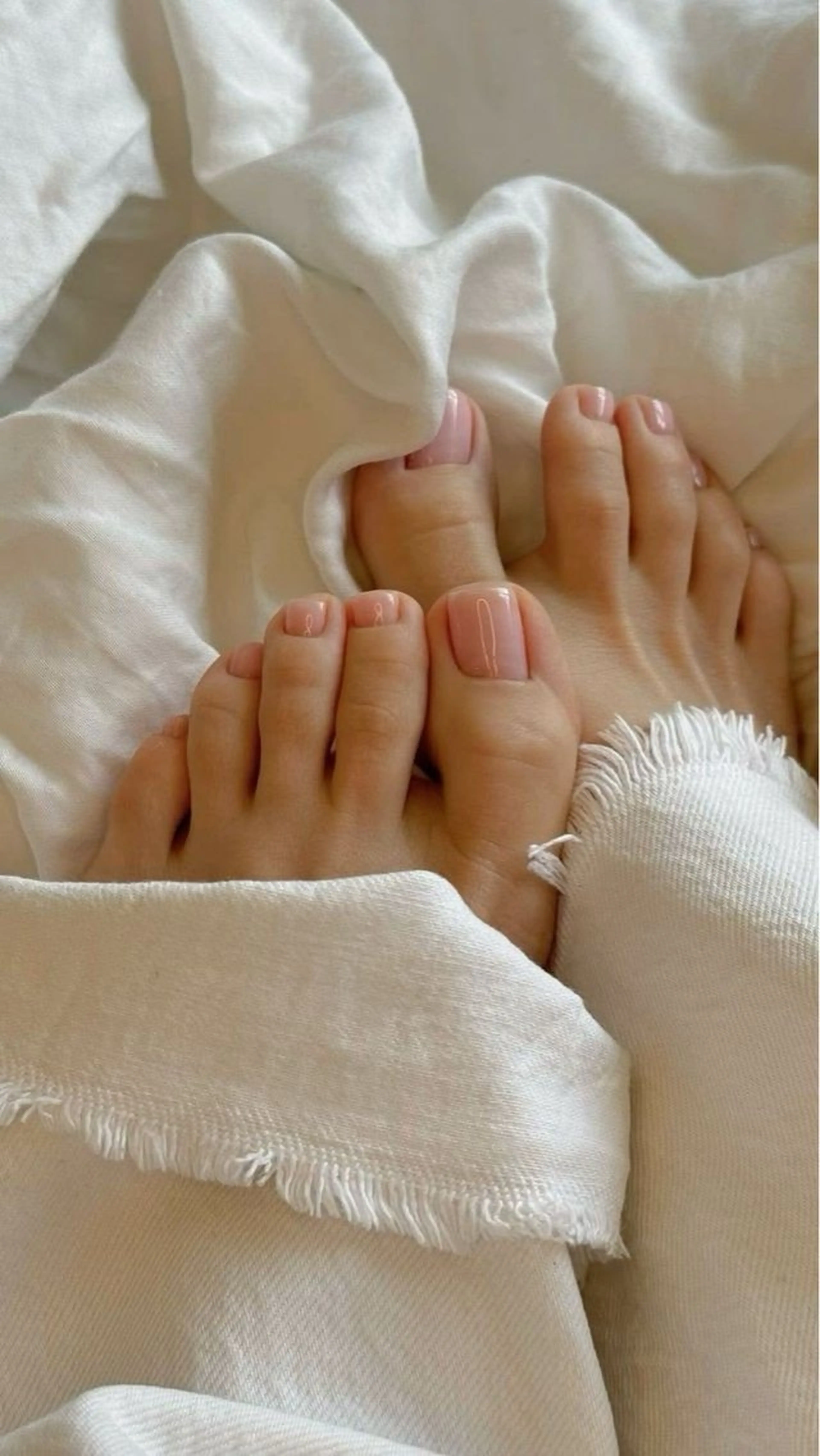 【🦶🏻足元まとめてきれいに✨】角質ケア+フットネイルの写真