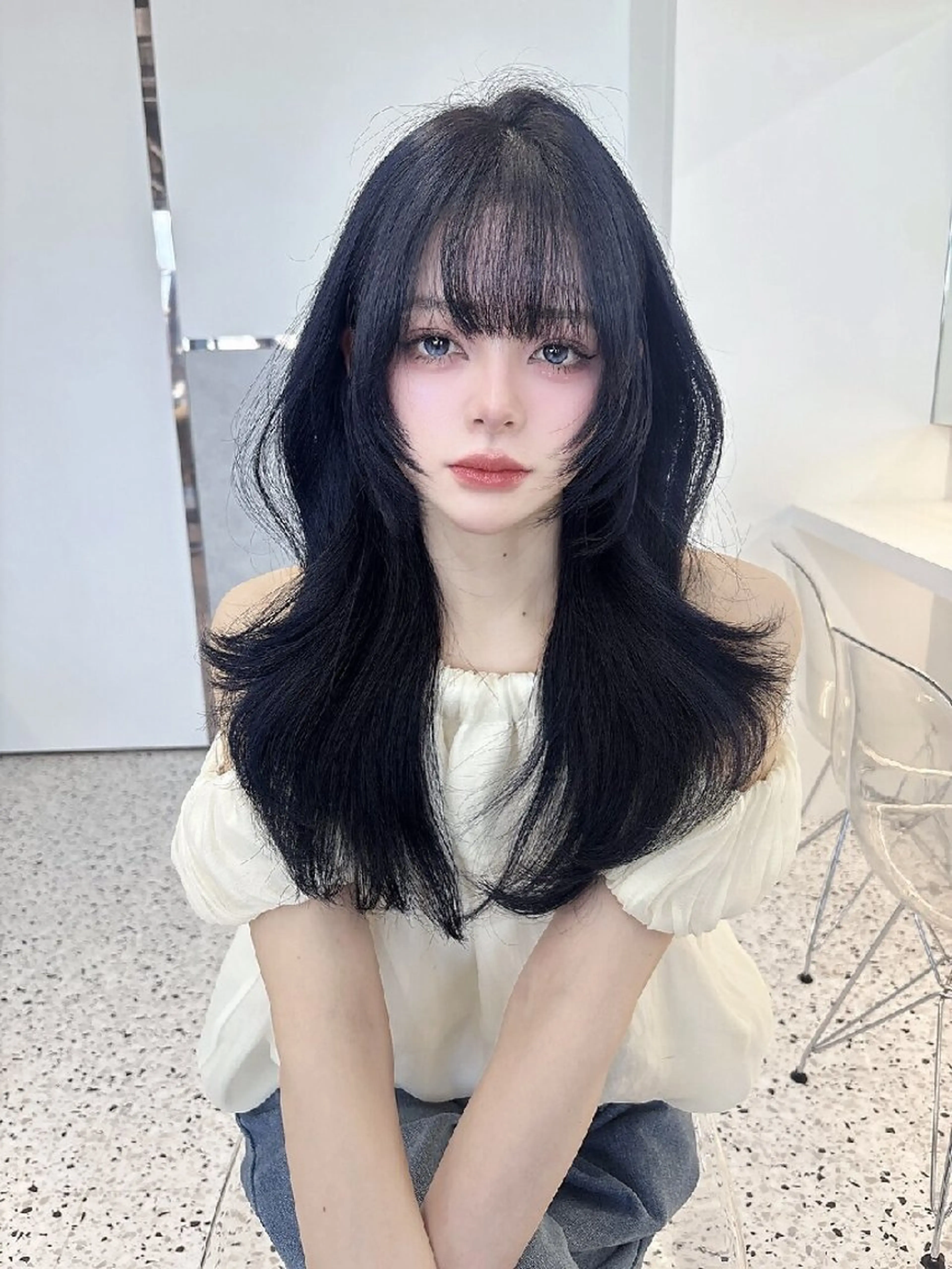 カラー セミロング Lond Roleのヘアスタイル