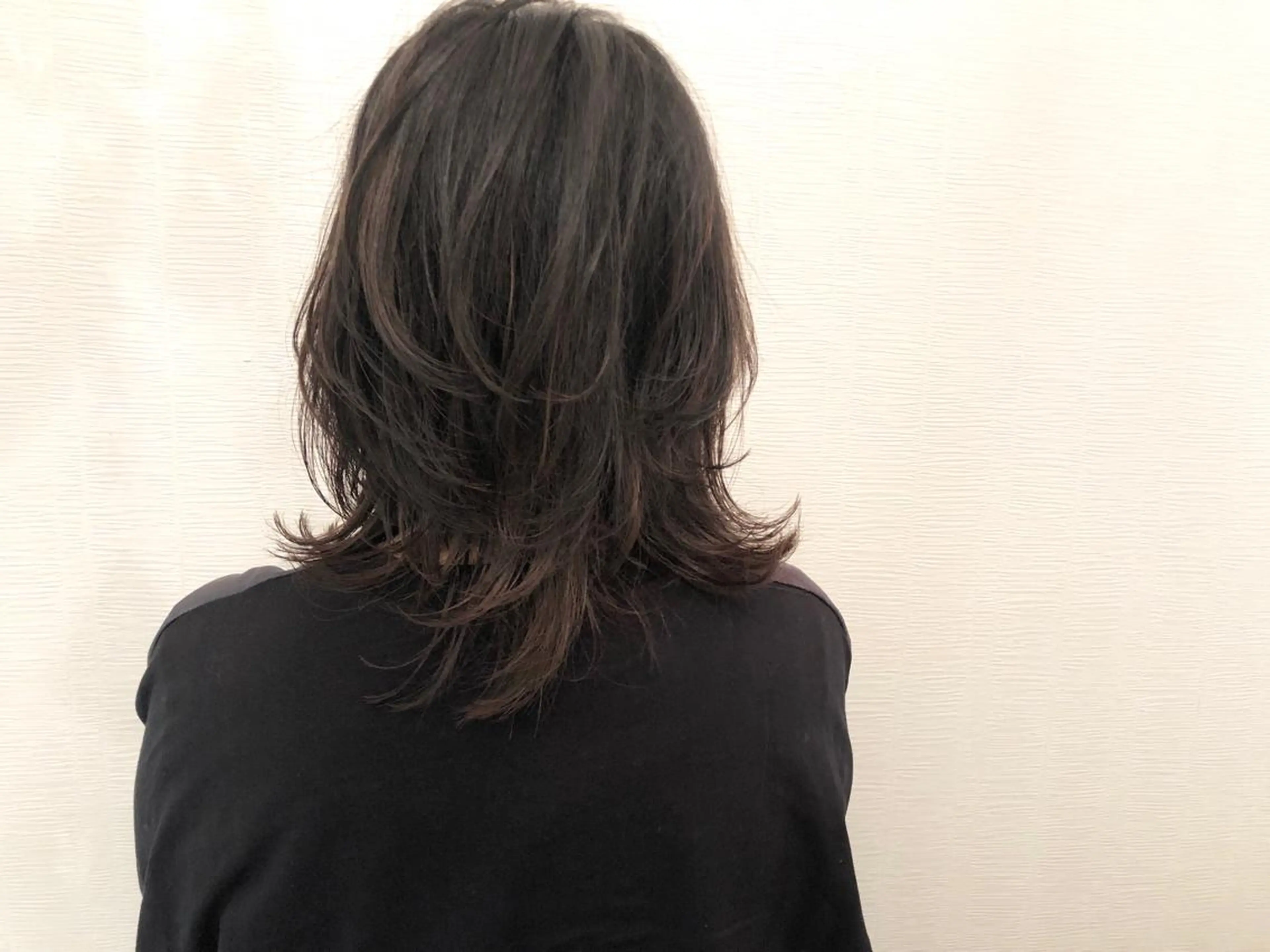 ミディアム カラー カット ヘアカラー トリートメント 平川 友希子のヘアスタイル