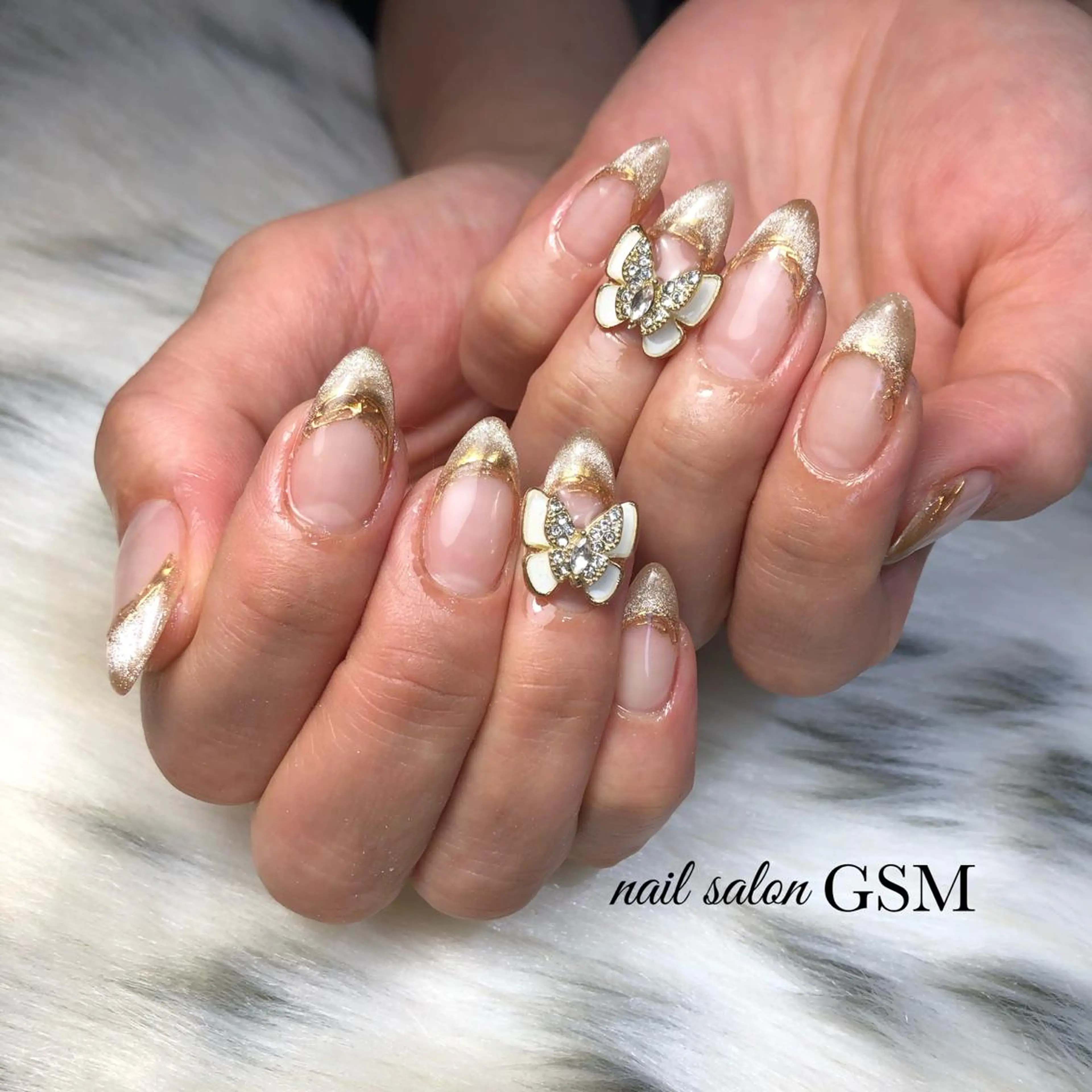 ネイル フレンチネイル マグネットネイル マグネットフレンチ おそろいネイル nail salon GSMのネイルデザイン