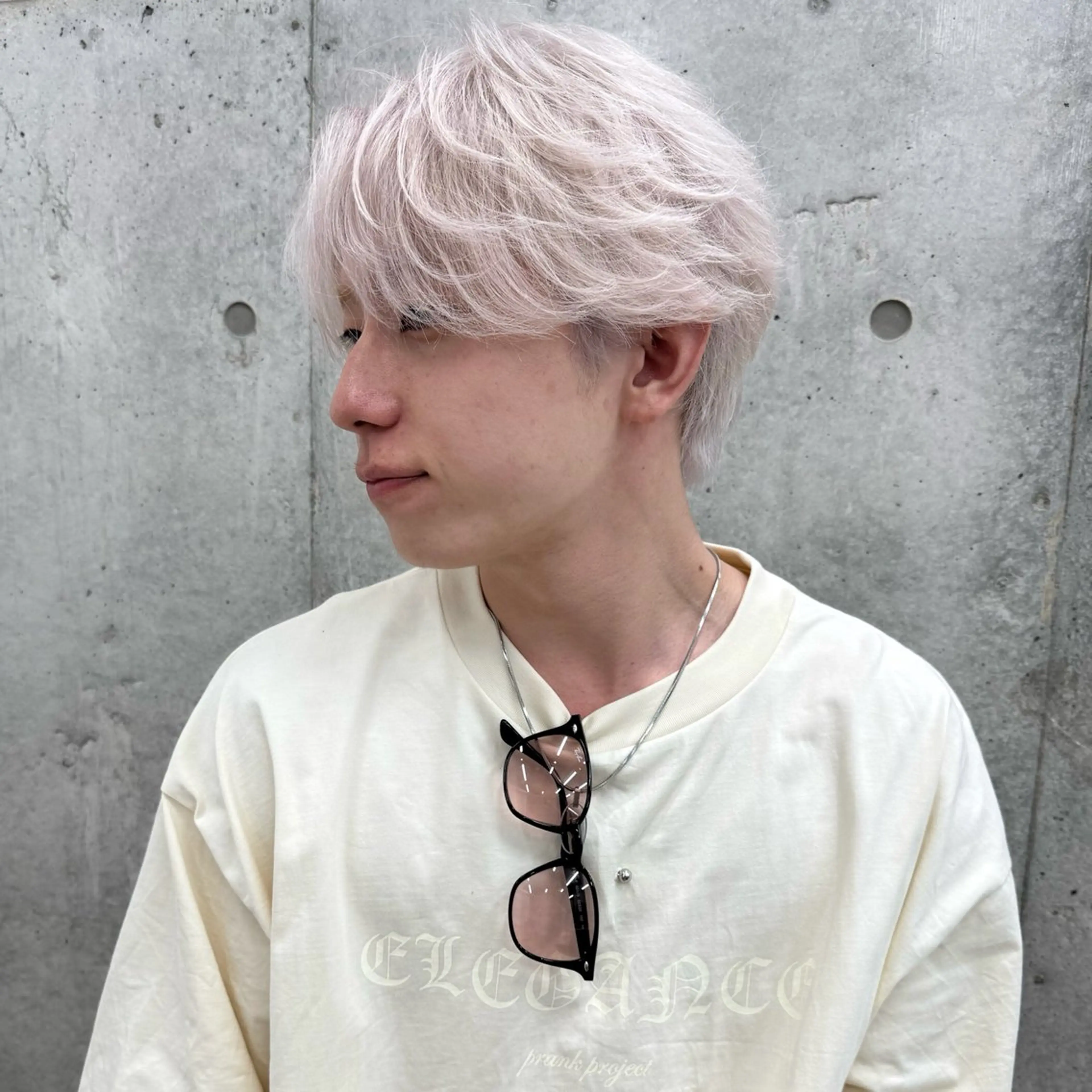 ショート カラー カット ヘアカラー トリートメント 🌱ブリーチ・透明感 カラー/mapi🦭のヘアスタイル