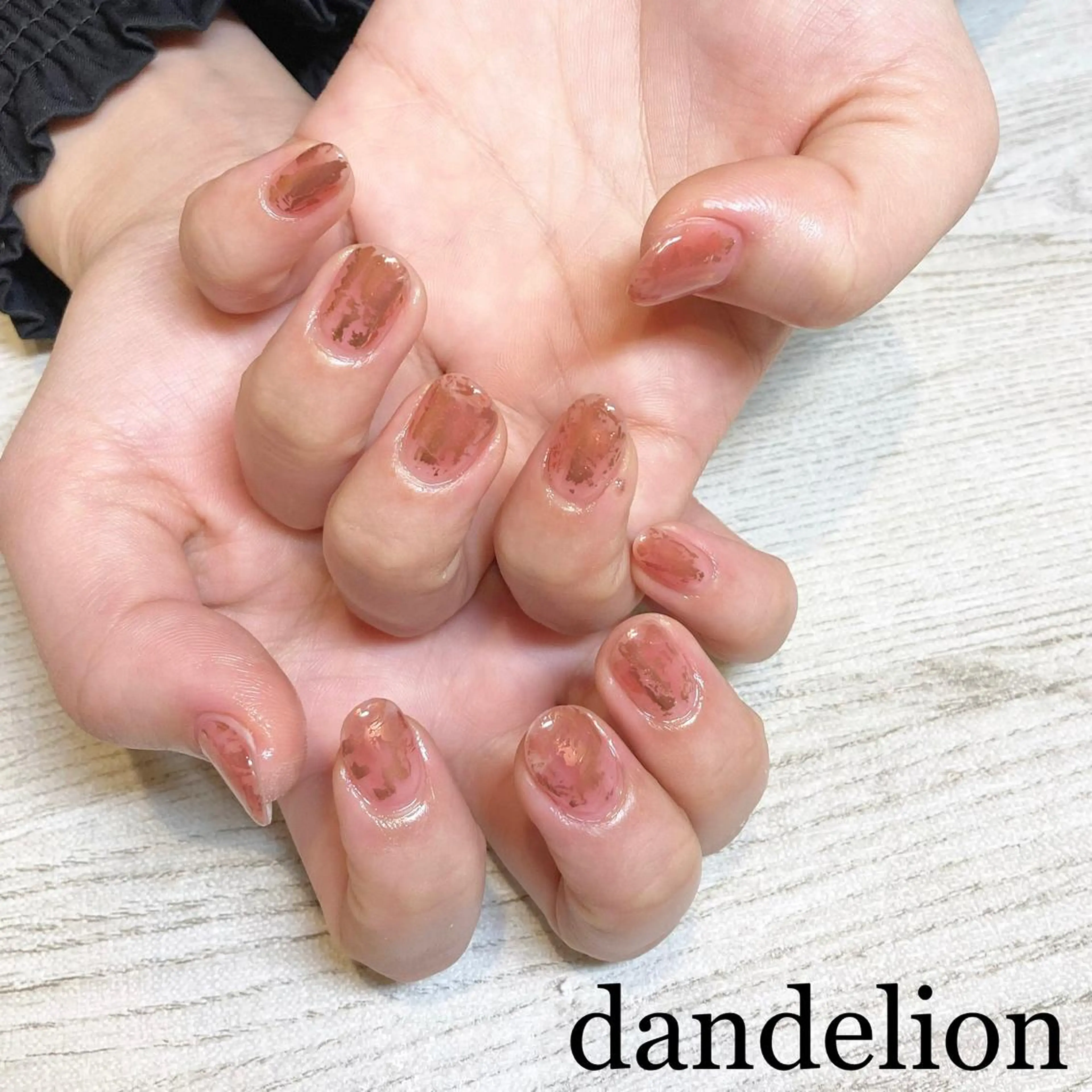 ネイル ハンドネイル ハンドケア dandelion ダンデライオンのネイルデザイン