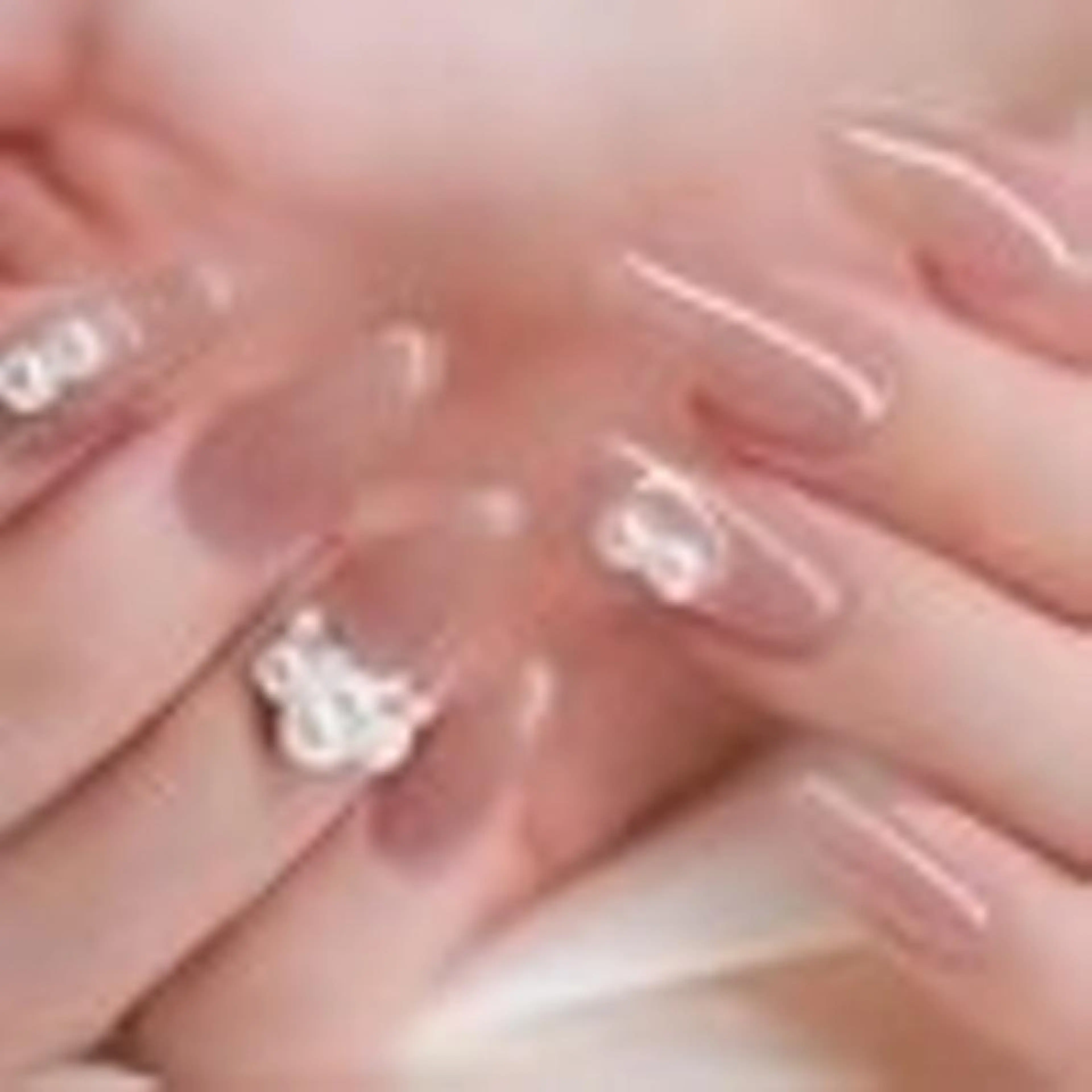 ネイル サロン名Ariel KANAのネイルデザイン