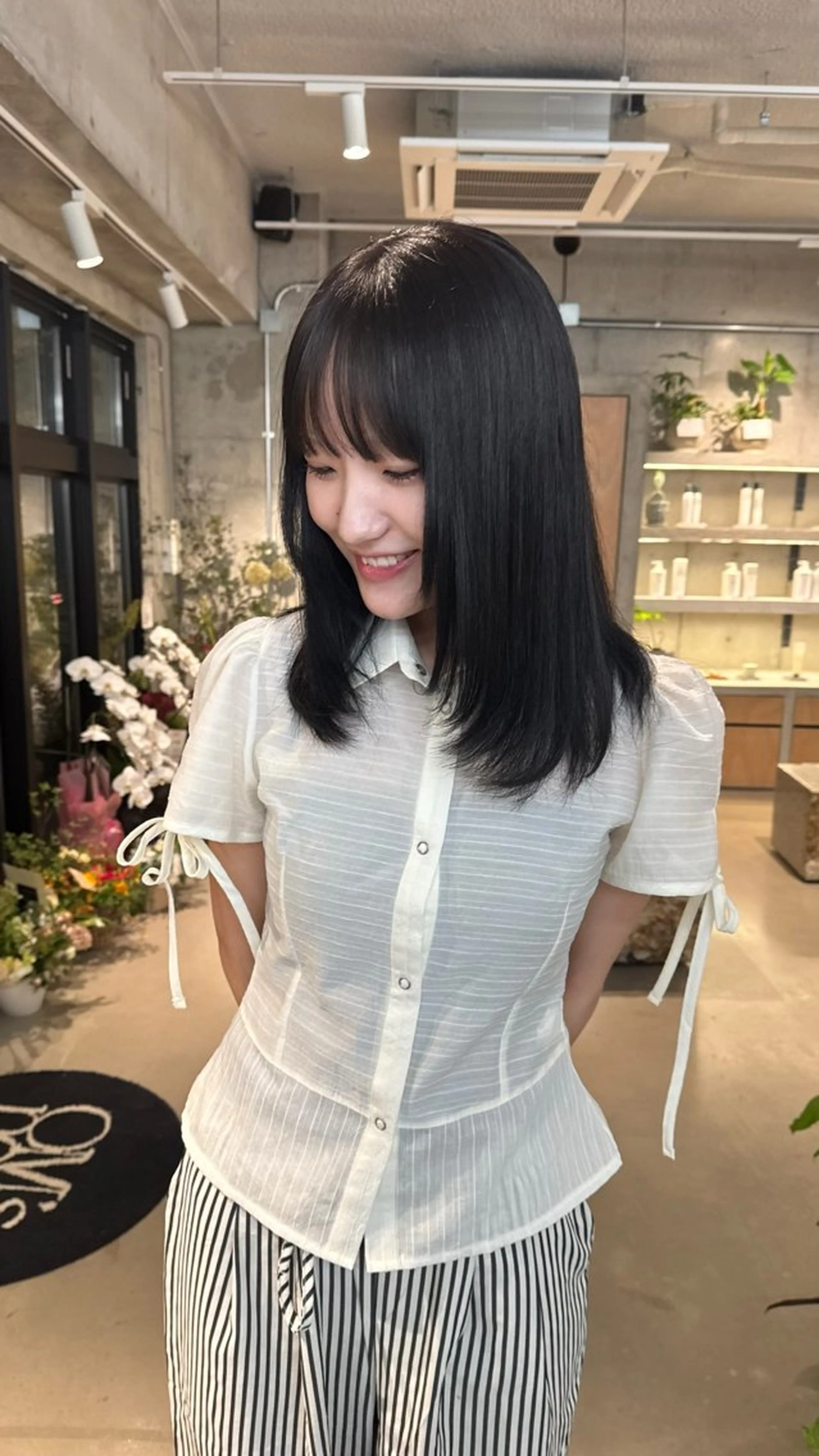 ミディアム 坂本 侑寿己のヘアスタイル